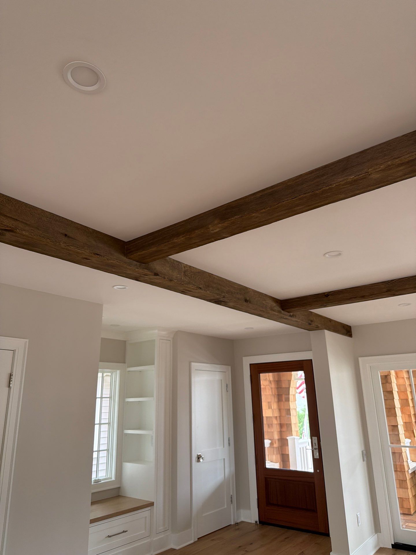 Interior Transformation by Pure Incs
