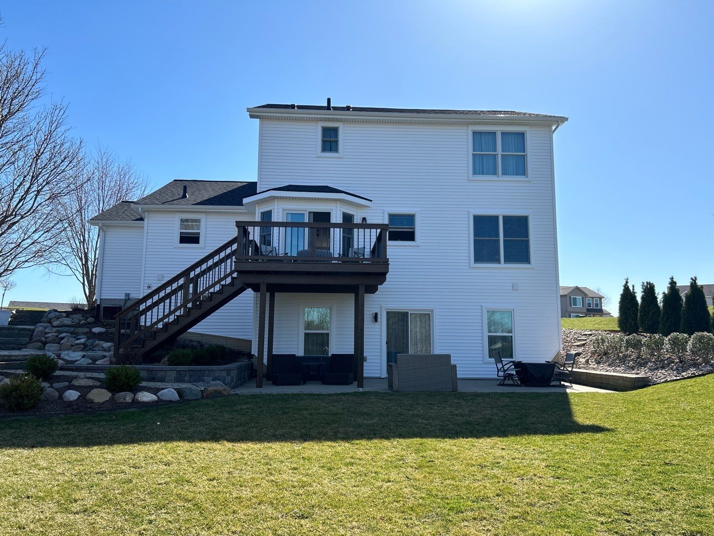 Siding Replacement using Certainteed Classic Restoration D4 by 180 Contractors