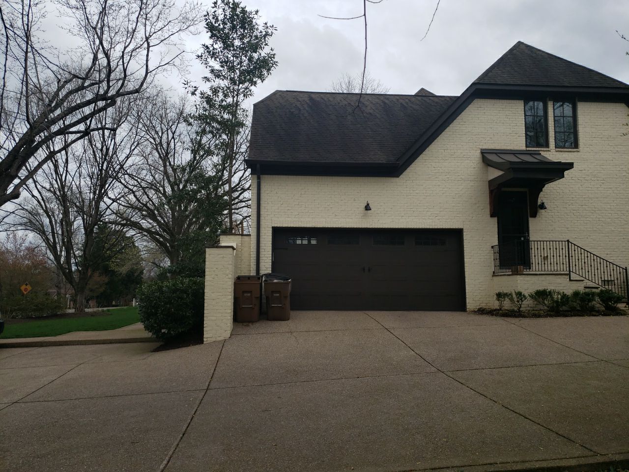 Presidential Shake Install by Paragon Roofing