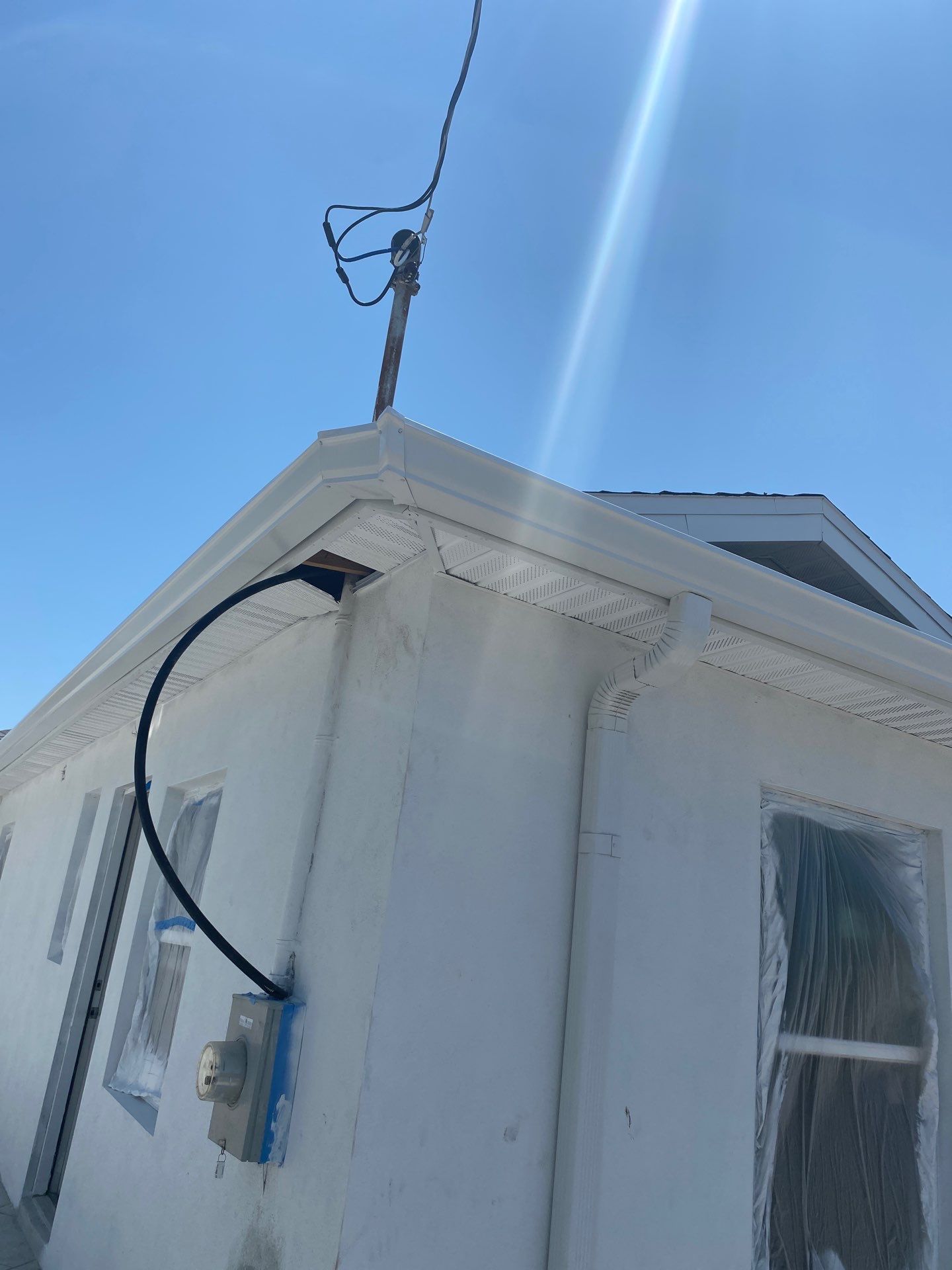 Florida Rain-Ready Homes with Seamless Gutters by Gutter Professor in Clearwater FL by Gutter Professors