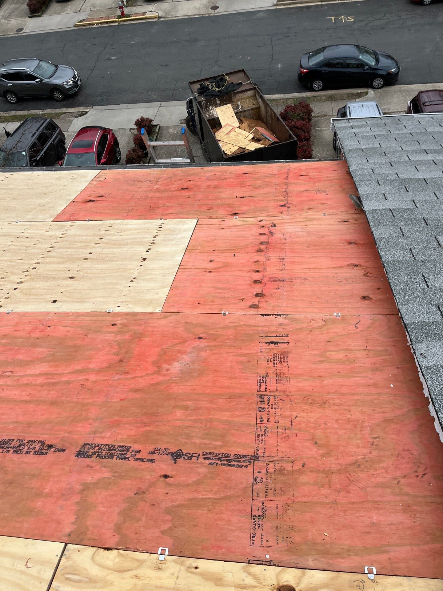 Alexandria Certainteed Landmark Roof in Colonial Slate by RM Banning, Inc.