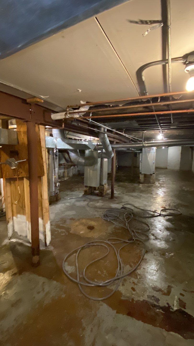 Overhead Sewage Pipe Burst by Chicagoland Water Medics