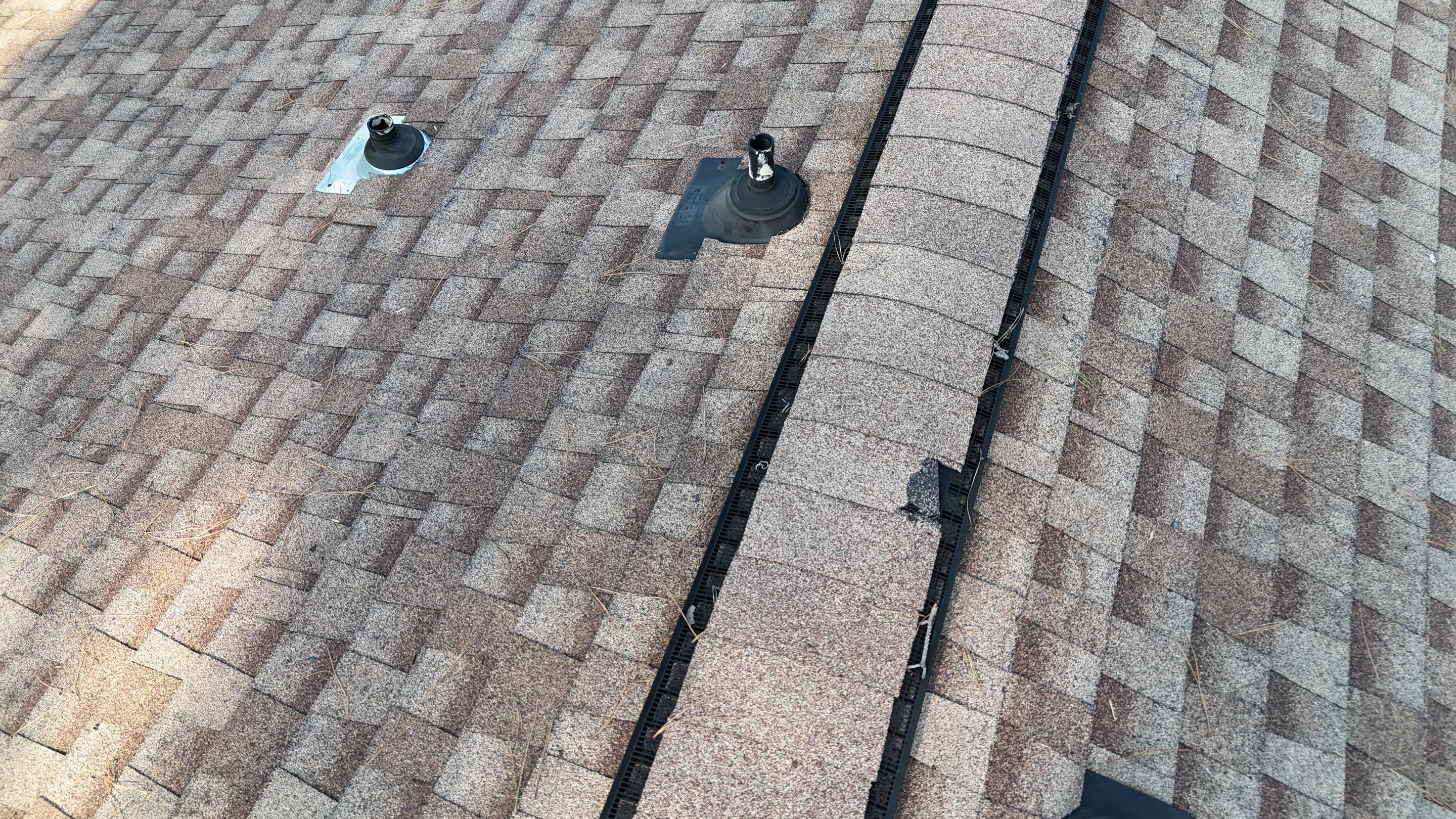 Crosby Roof Installation using Atlas Pinnacle Pristine by Modern BYLT Roofing & Construction