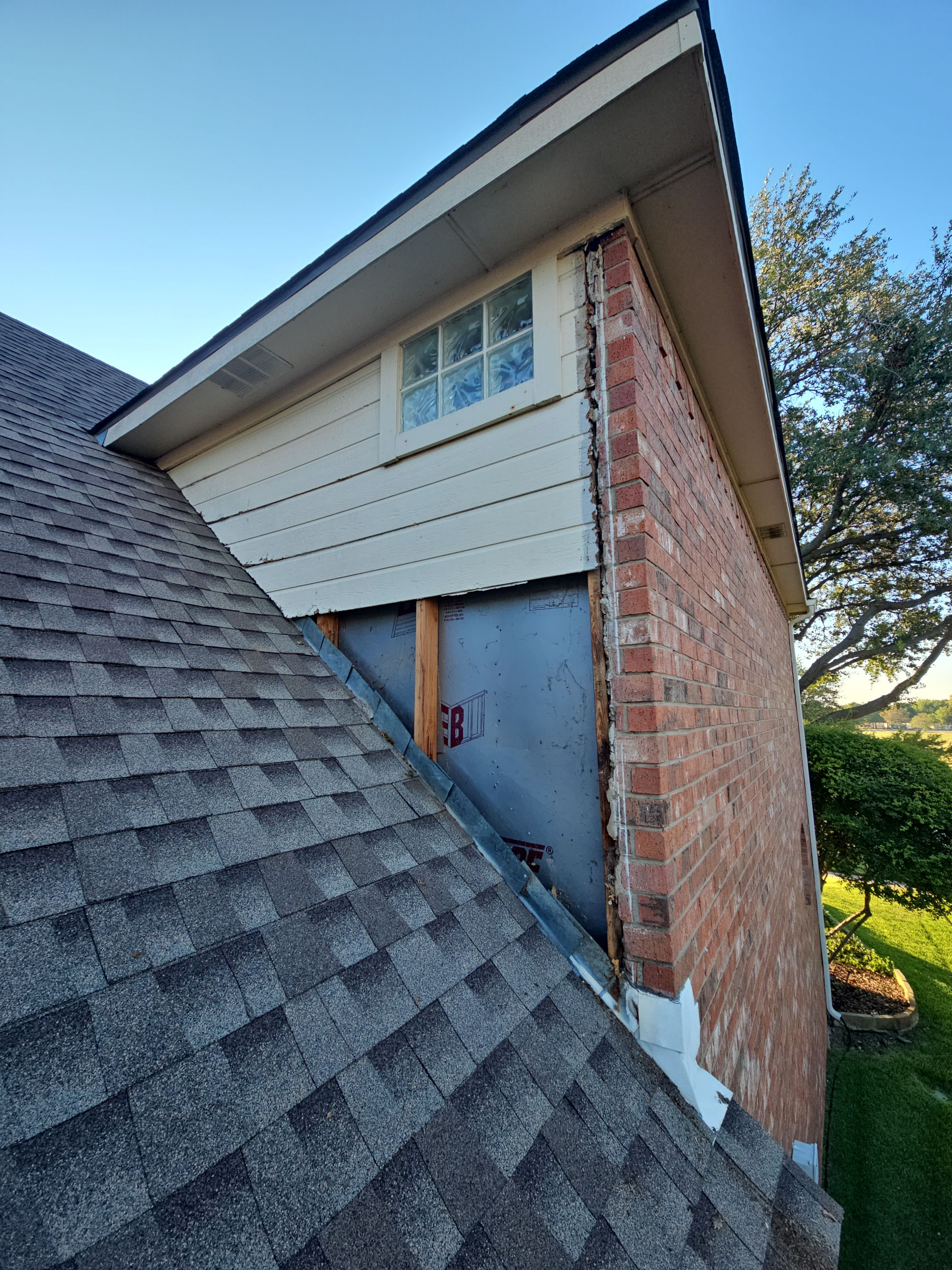 Targeted Siding Replacement in Plano, TX by road roofing llc