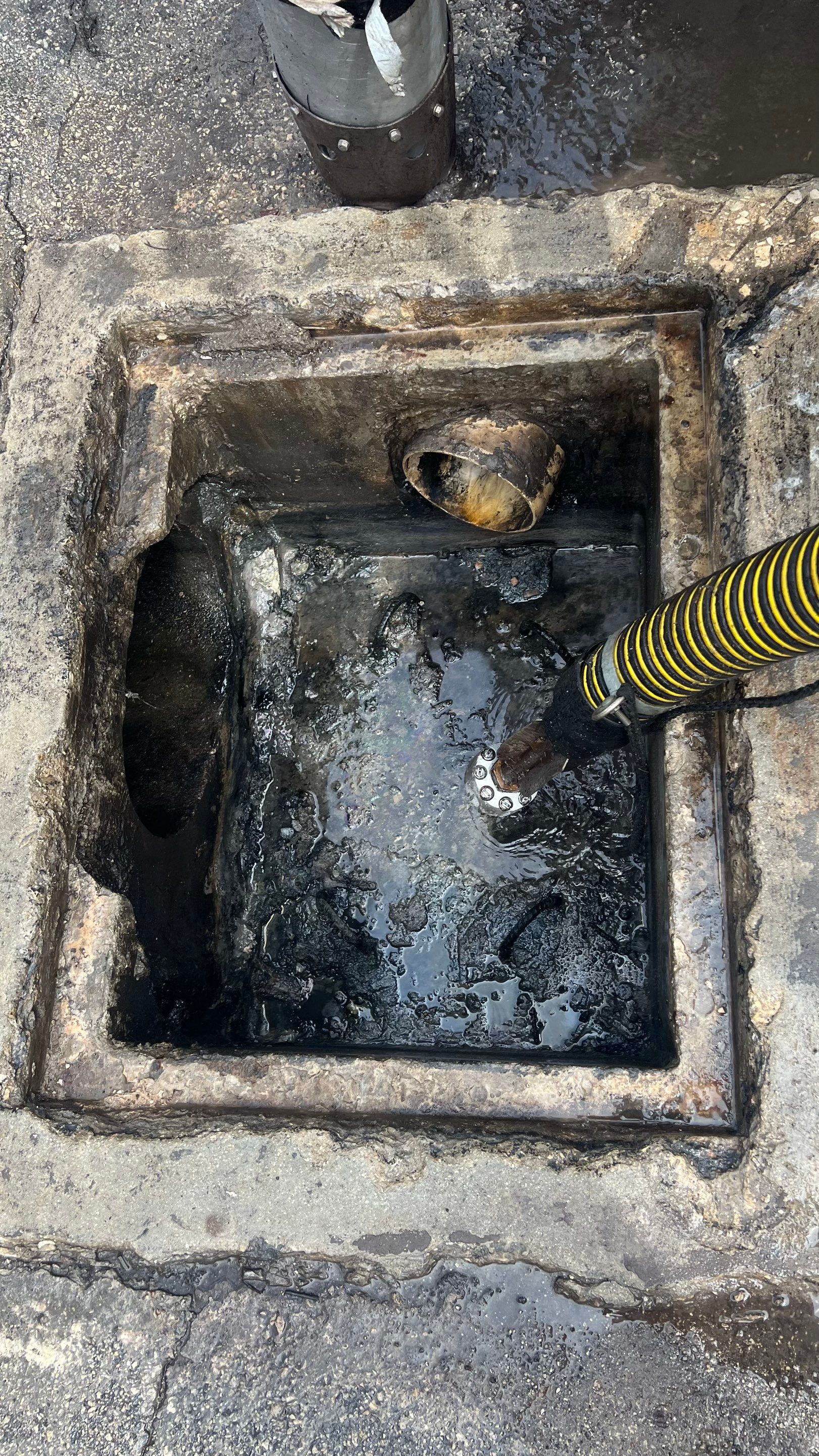 Bonita Springs Commercial Property Stormwater System Maintenance by Don Mar, Inc. Storm Water Solutions