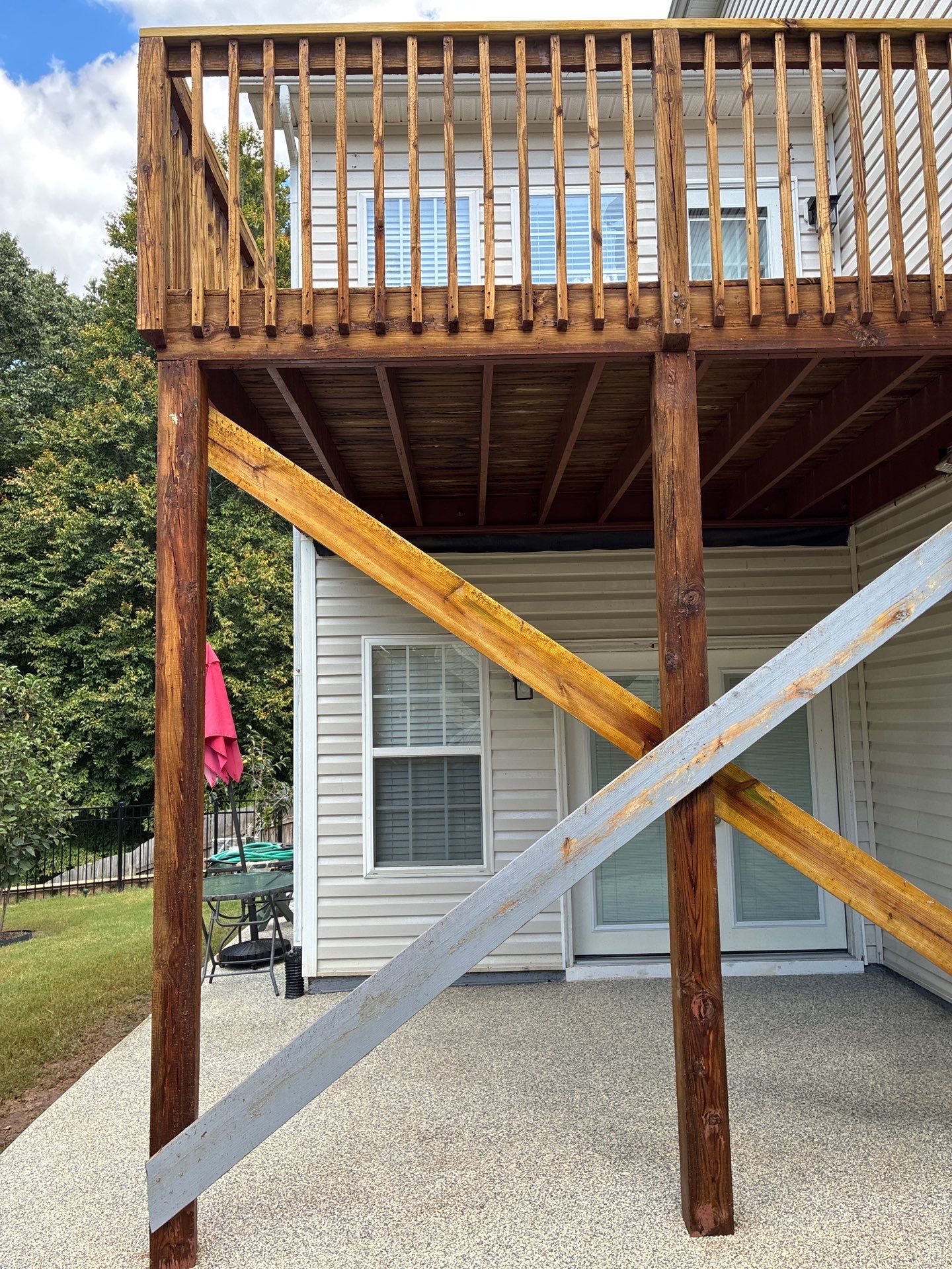 Deck using Wood Sealant by DuraSeal
