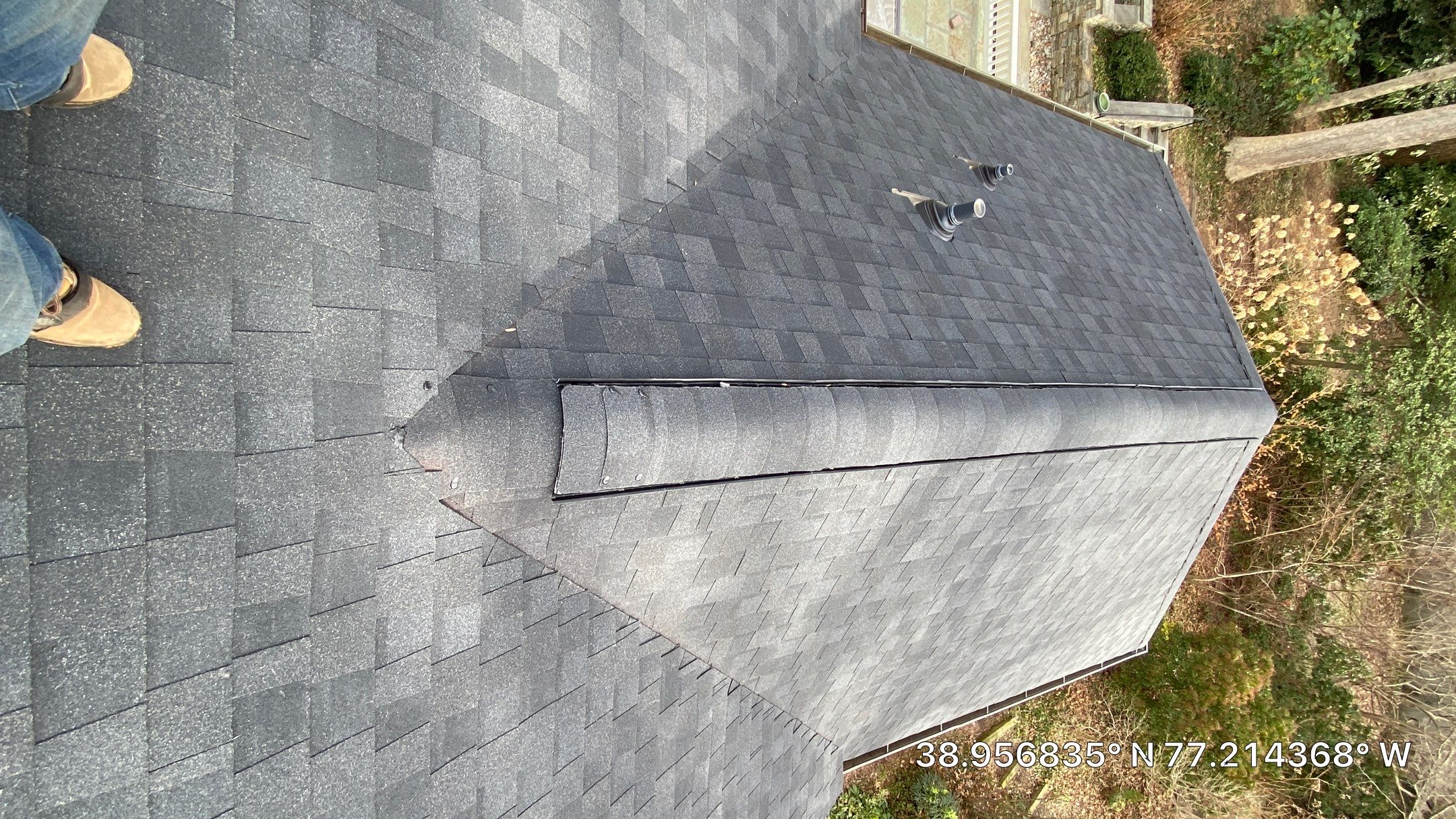 McLean: Certainteed Landmark Pro Designer Shingles in Max Def Charcoal Black by RM Banning, Inc.