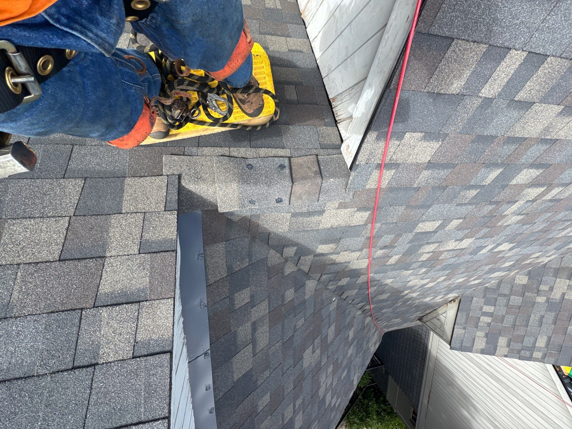 Complete Architectural Shingle Reroof and OSB Decking Repair in Eugene by BEST Roofing & Waterproofing