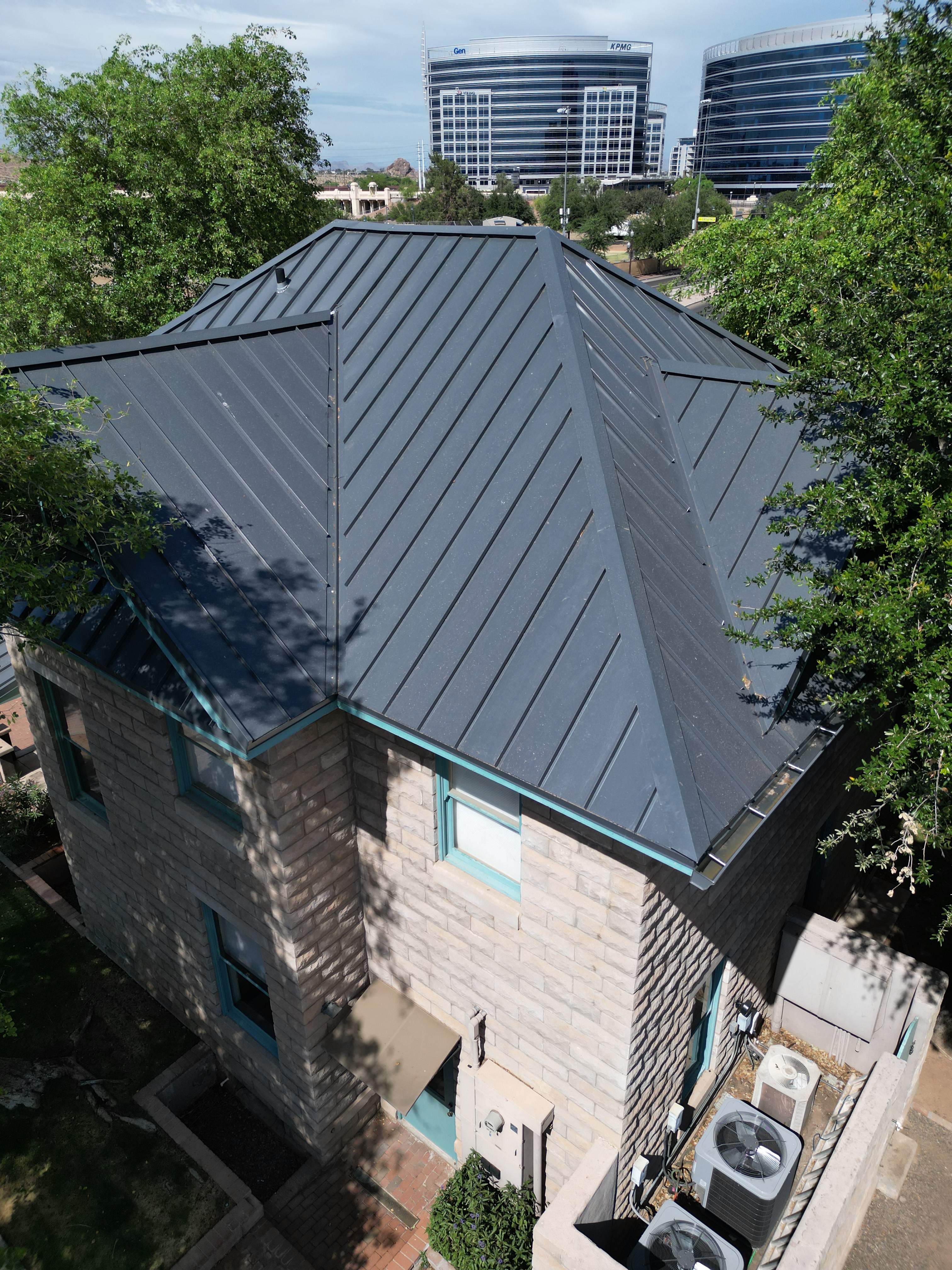 Graphite Gray Standing Seam by Reimagine Roofing