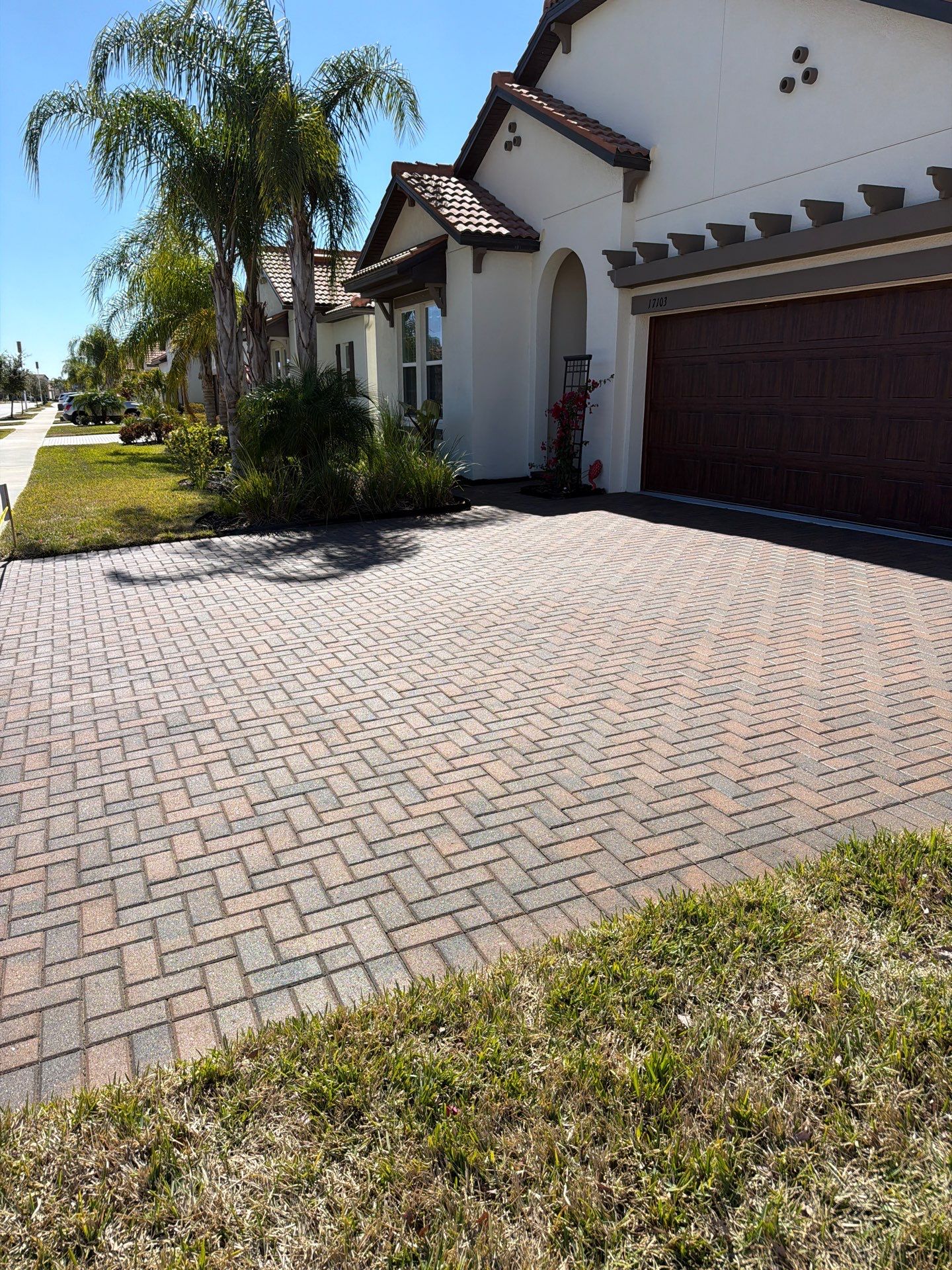 Driveway and Patio Paver Sealing and Restoration in Southshore Bay Wimauma by Supreme Paver Experts