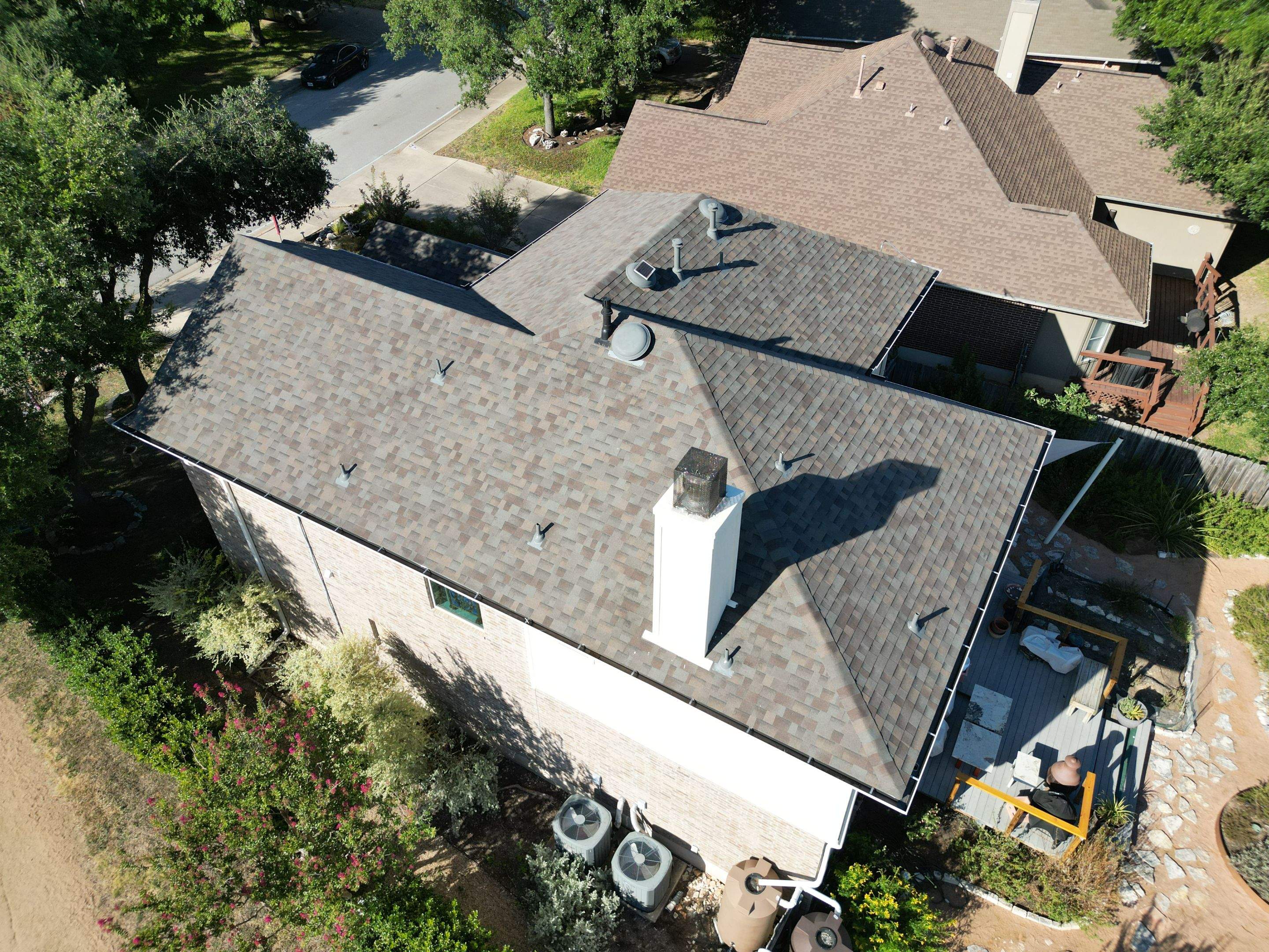 Natural Wood - Malarkey Highlander by RoofsOnly.com