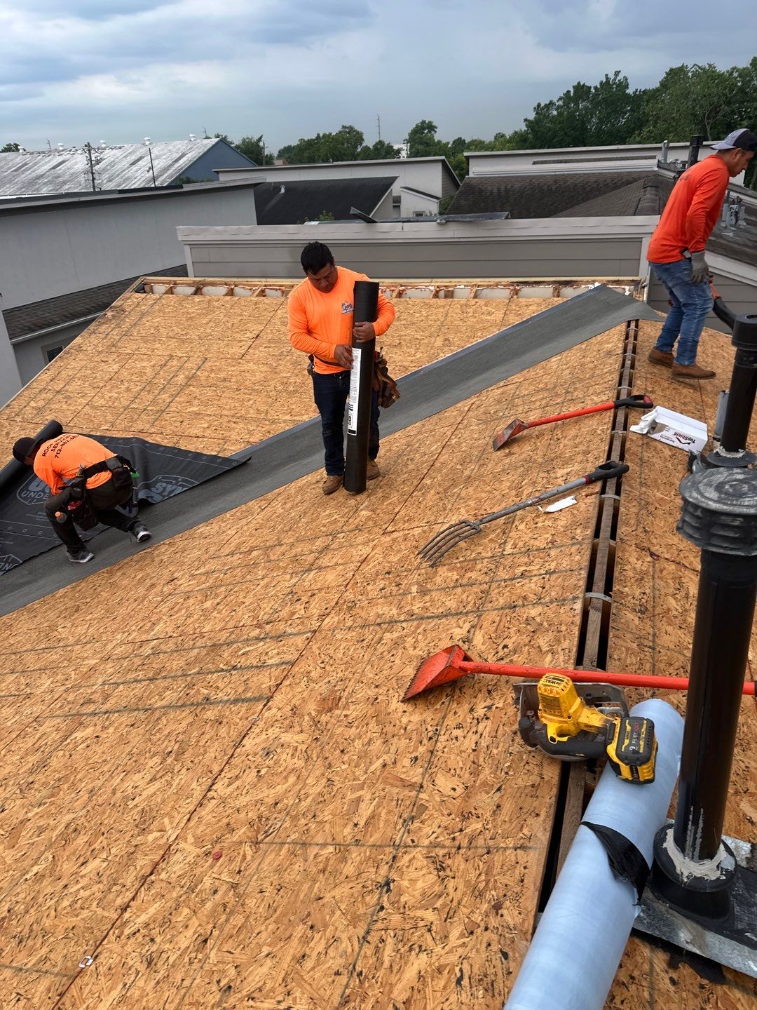 Roof Replacement Houston by Roof Repair Services LLC