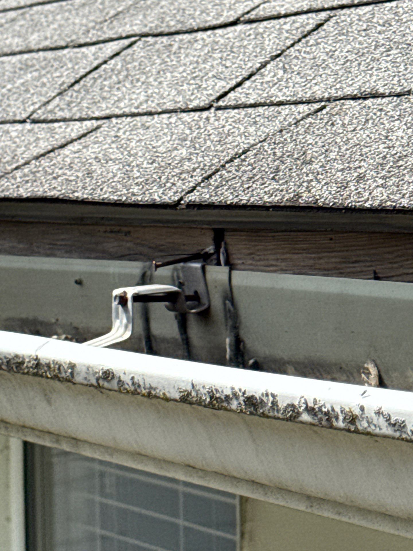 Roof Replacement using Owens Corning Estate Gray by 180 Contractors