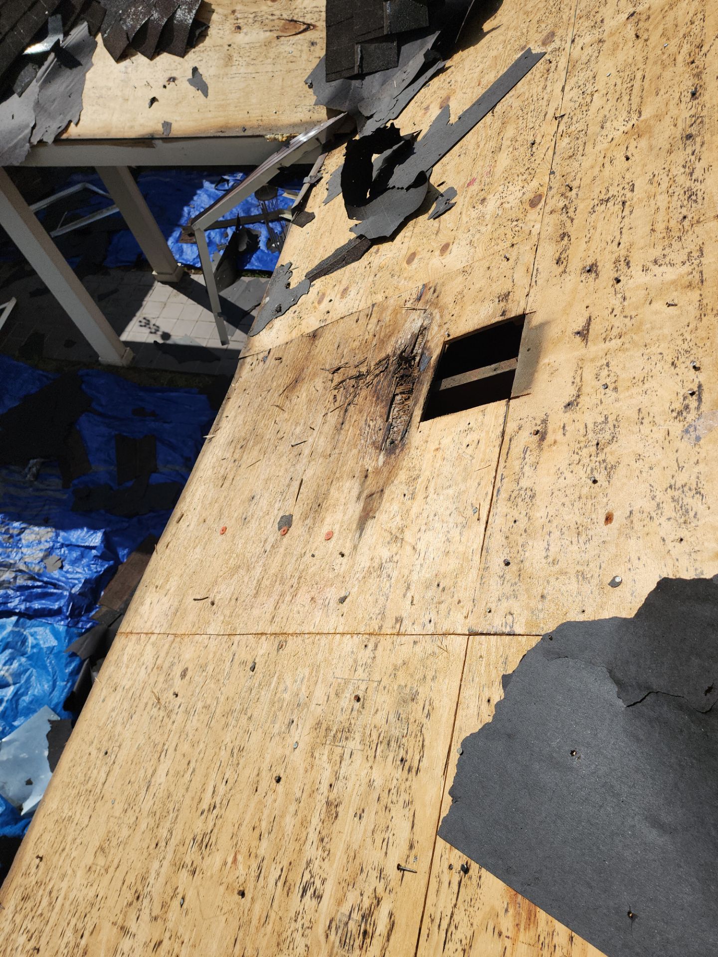 Residential Roofing Installation using Owen's Corning Duration (Lifetime) Shingles by Roof Repair Company