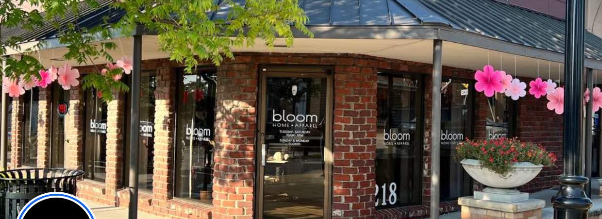 Rockwall Honey Bee Company HQ by Rockwall Honey Bee Company