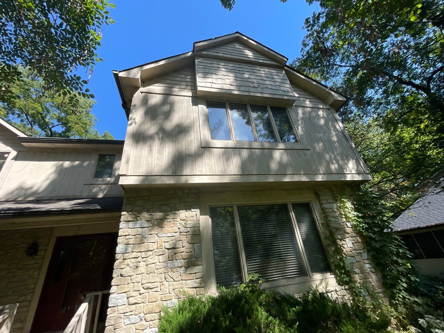 Seabreeze Roof Replacement, Exterior Siding and trim repairs and paint by 317 Roofing & Restorations