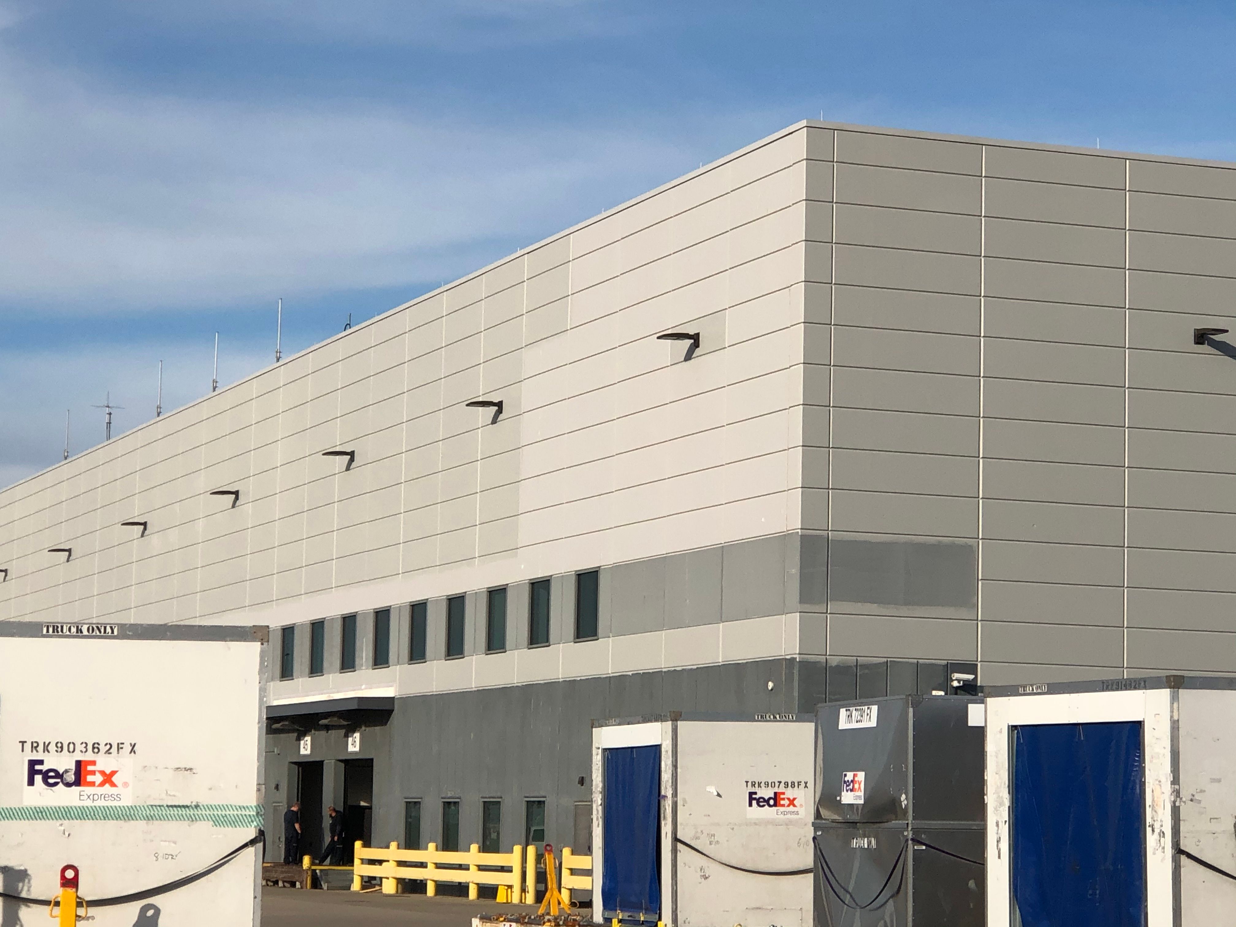 Tilt-up Precast Exterior Warehouse Painting by Paint Platoon USA