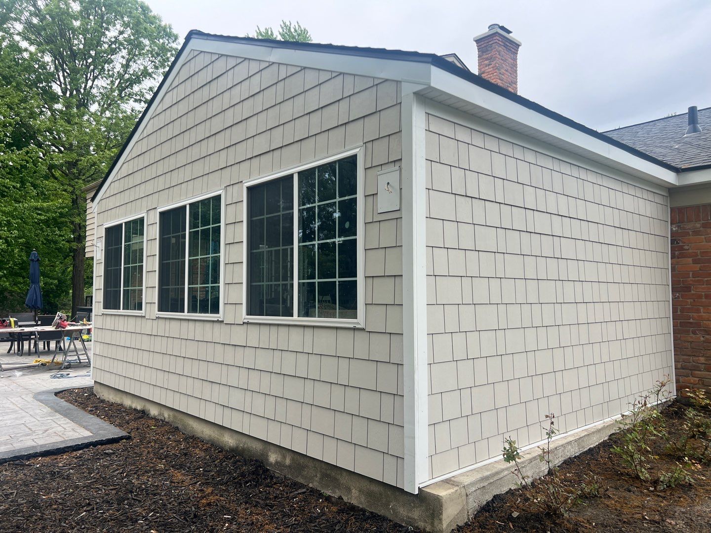James HardieShingle Installation by Bloomfield Construction & Restoration