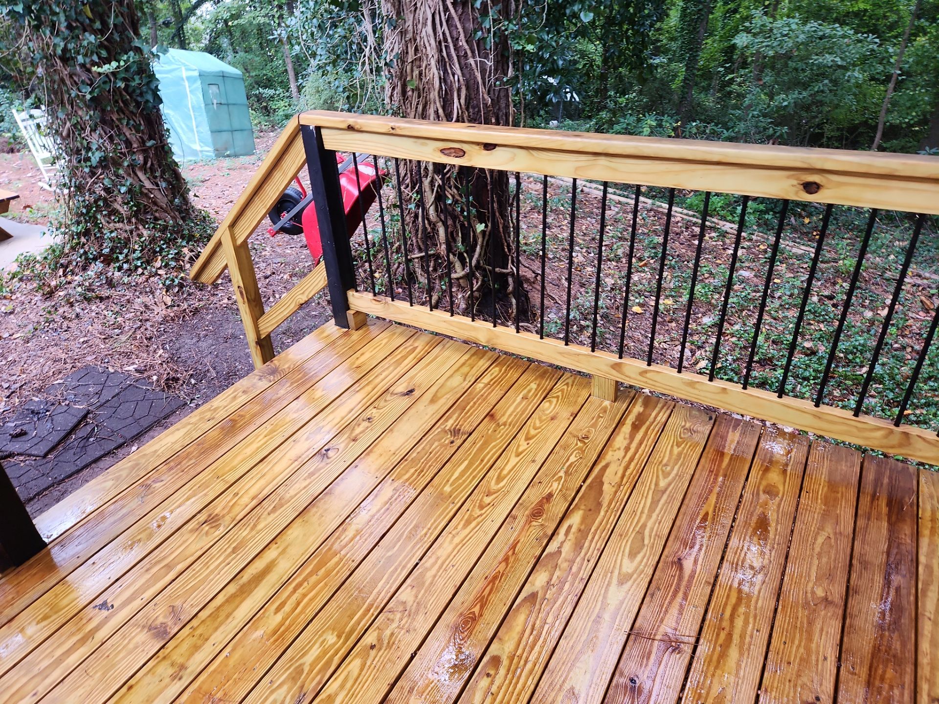 Deck using Wood Sealant by DuraSeal
