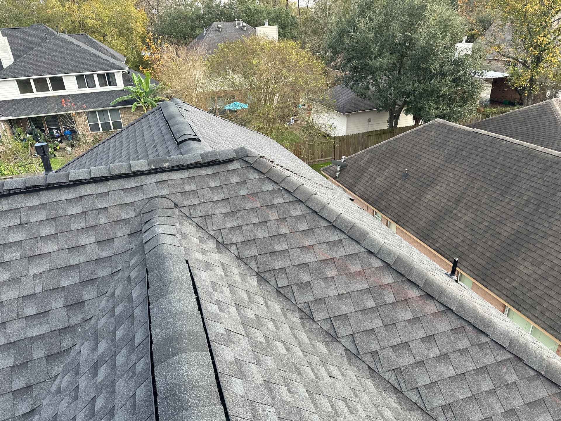 GAF HDZ CHARCOAL W/ PREMIUM RIDGE Z by Motion Roofing