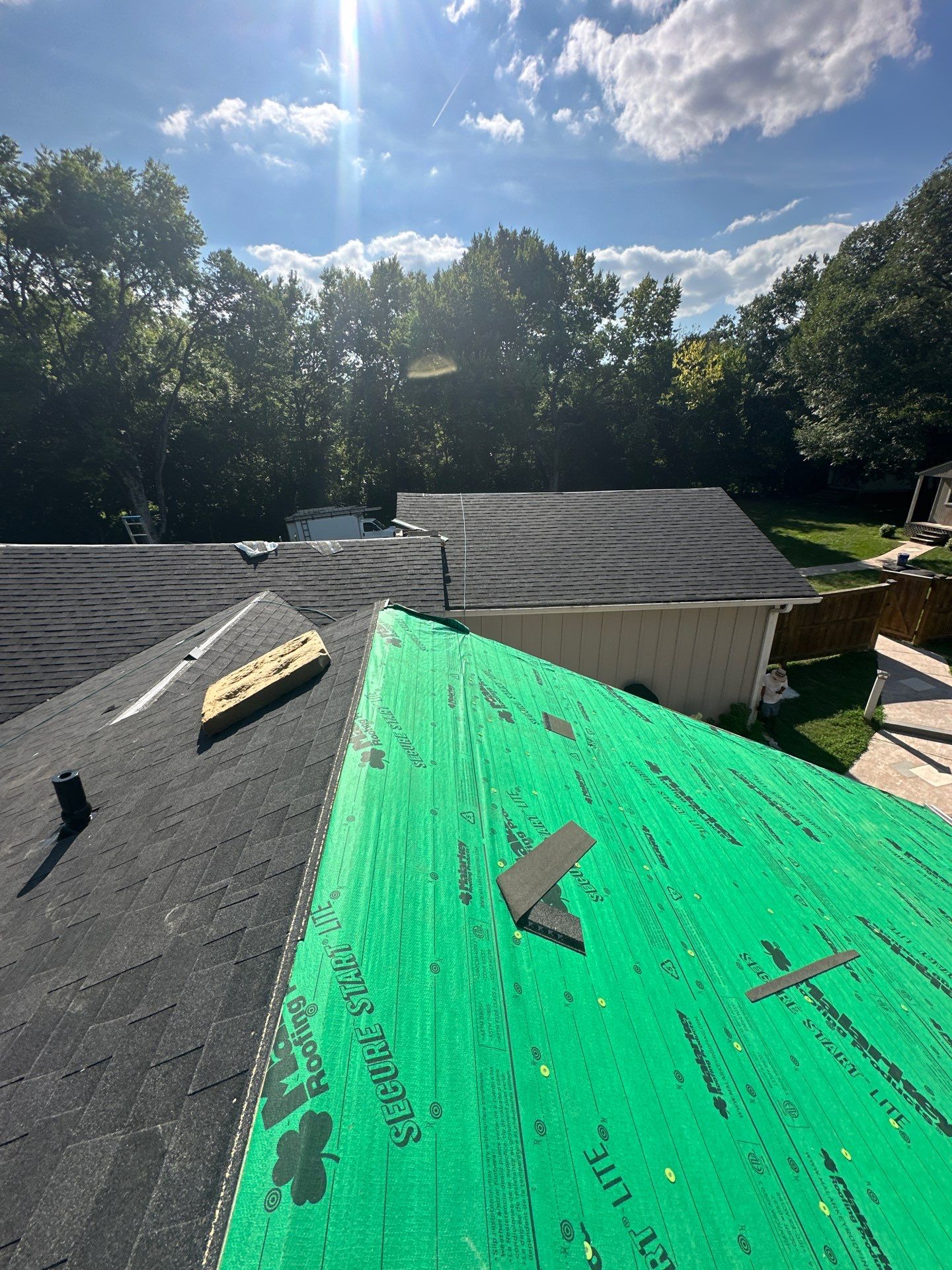 Malarkey Vista Shingles in Brilliant Black by Undersun Roofing