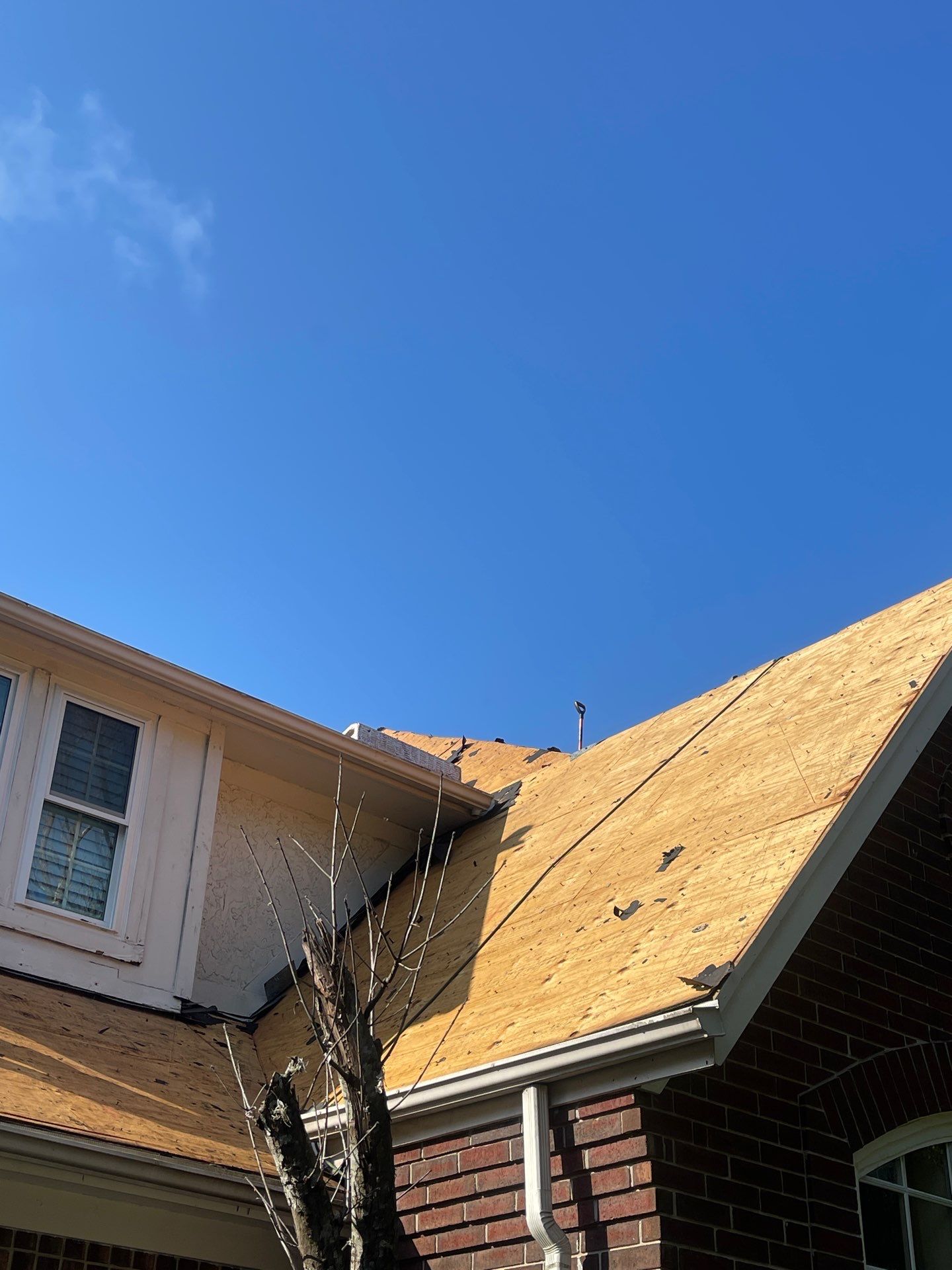 Residential Roofing Installation using Owen's Corning Duration (Lifetime) Shingles by Roof Repair Company