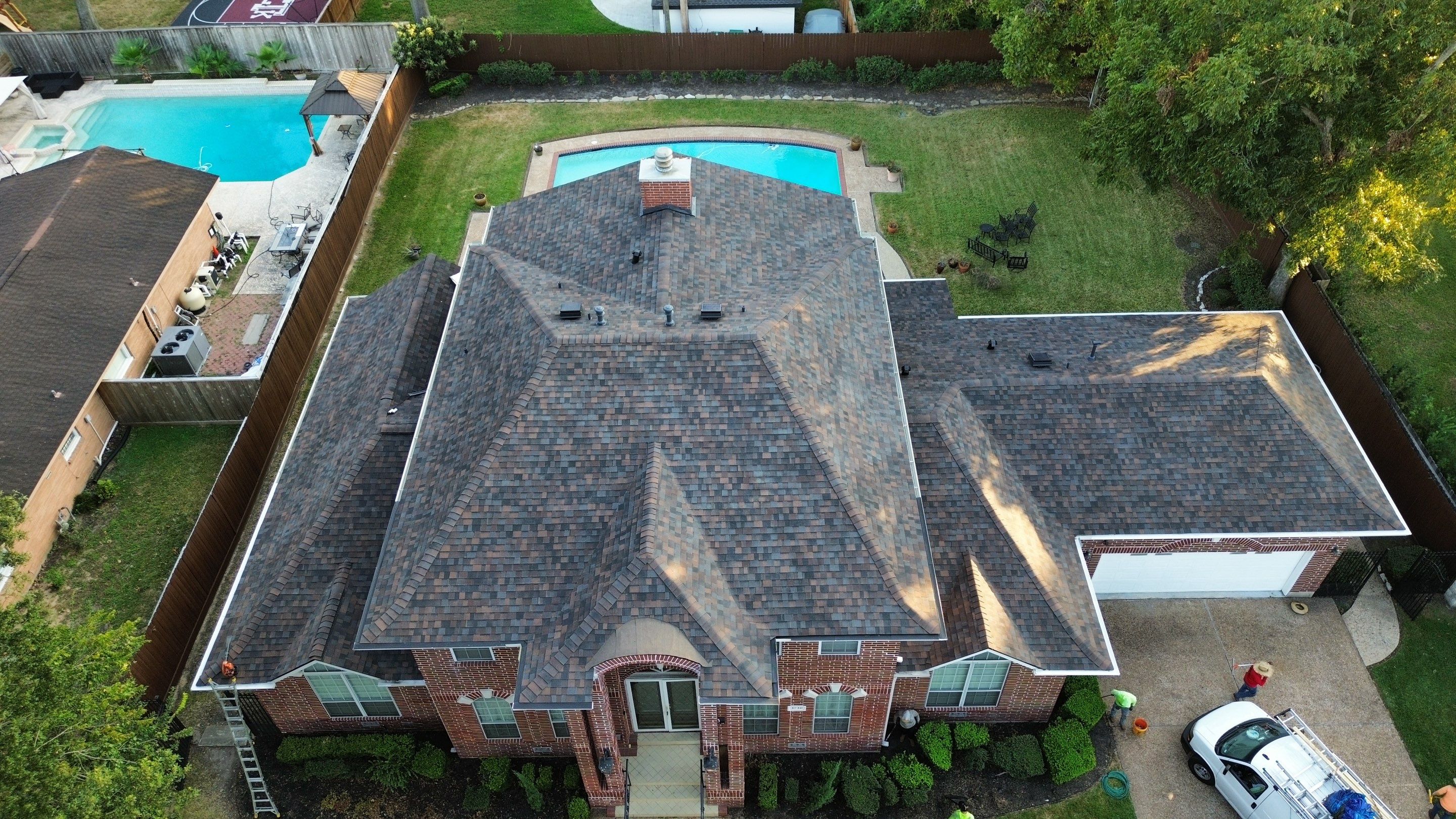 Houston Roofing & Construction featured photo.