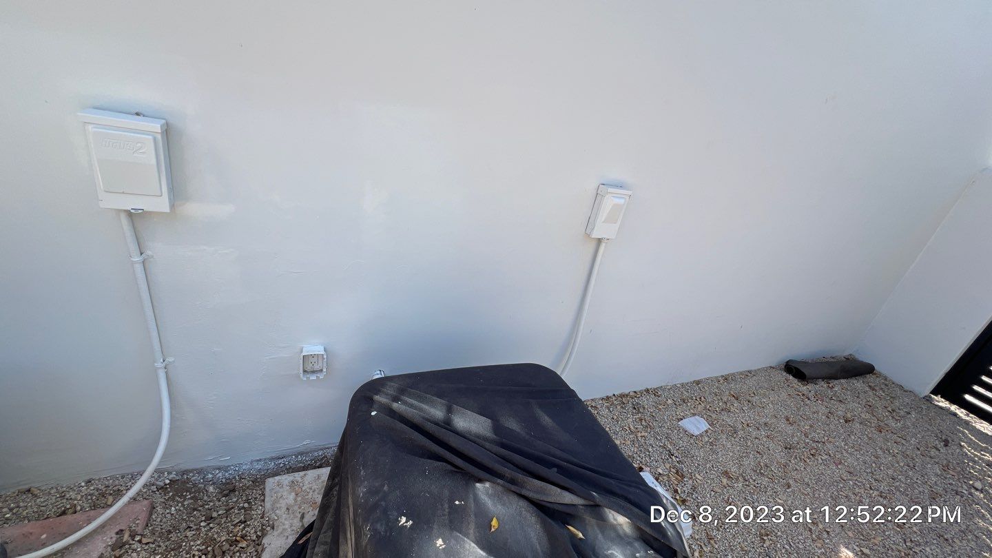 Exterior Painting - Paradise Valley by Crash of Rhinos Painting & Garage Floors