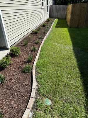 Custom Paver Landscape Edging and Garden Bed Mulching in Bluffton