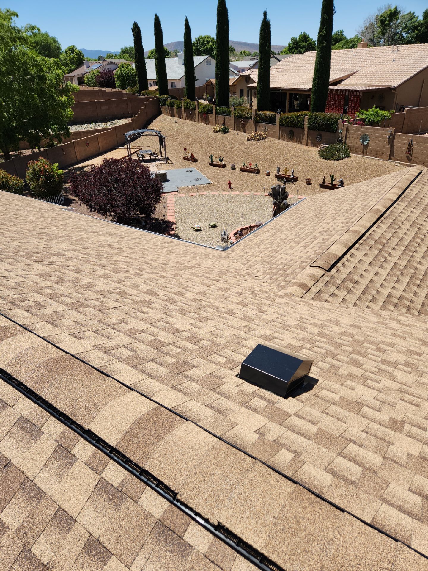 Prescott Valley Roof Replacement With GAF Timberline HDZ Shakewood Shingles by Badger Roofing