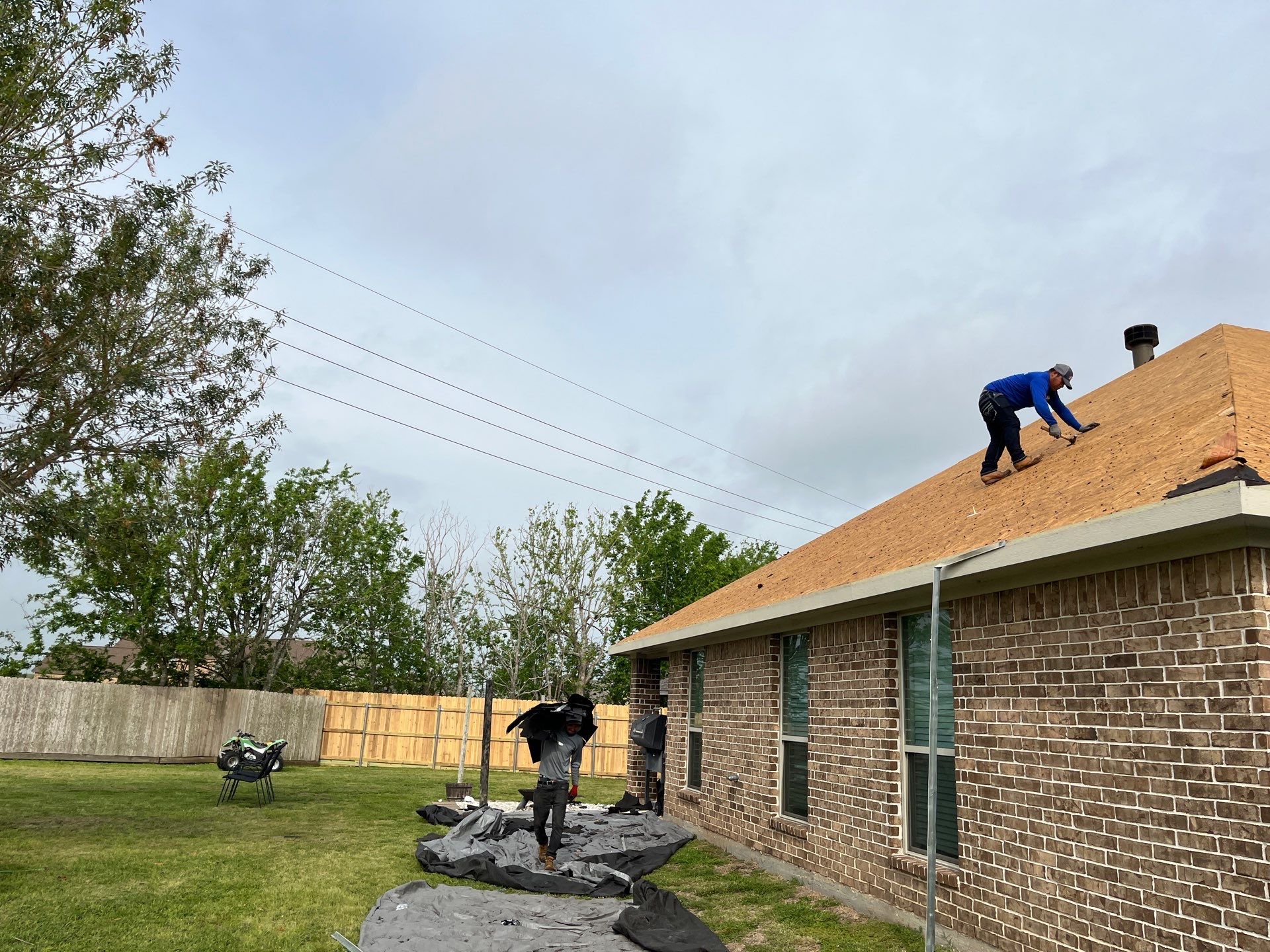 Hail Damage using Owen's Corning Duration (Lifetime) Shingles by Roof Repair Company