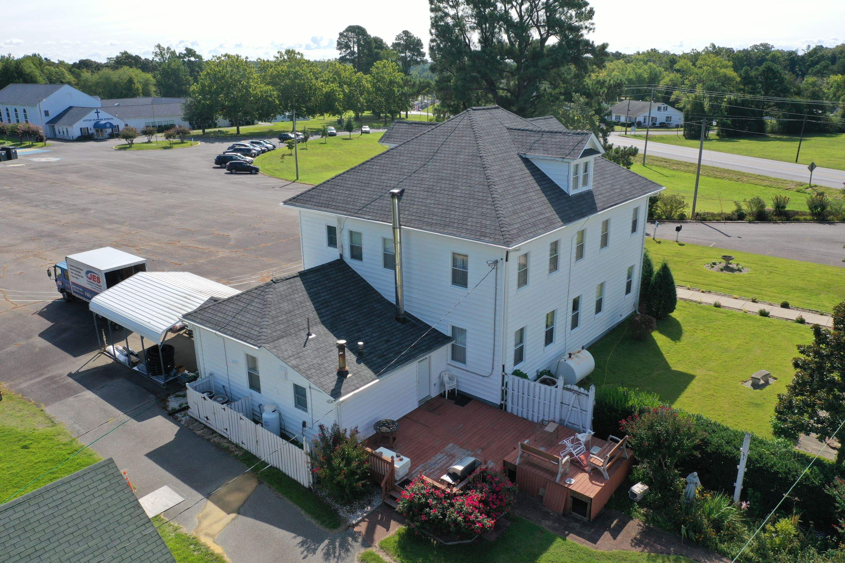 Church using Vinyl - Mastic - CarvedWood by ExteriorPros