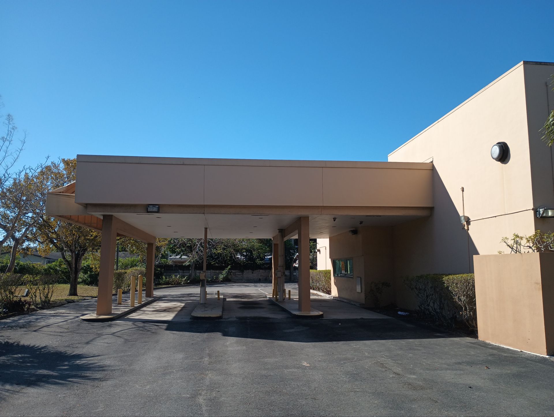 LEMONADE MM MIRAMAR EAST LLC by Souffront Construction & Engineering