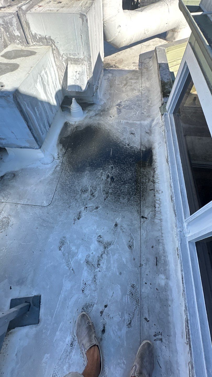 Orange County Commercial Gutter Cleaning by Property Cleaning Experts