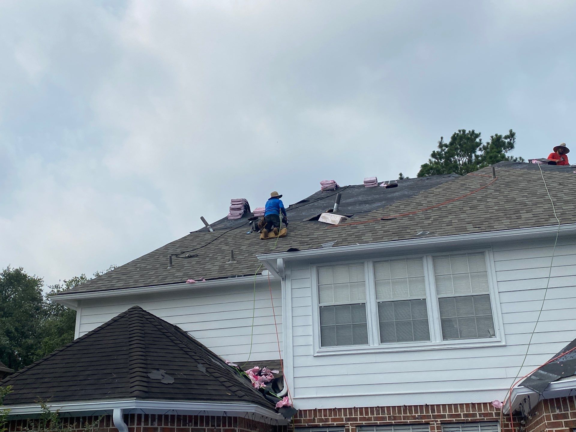 Residential Roofing Repair using Owen's Corning Duration (Lifetime) Shingles by Roof Repair Company