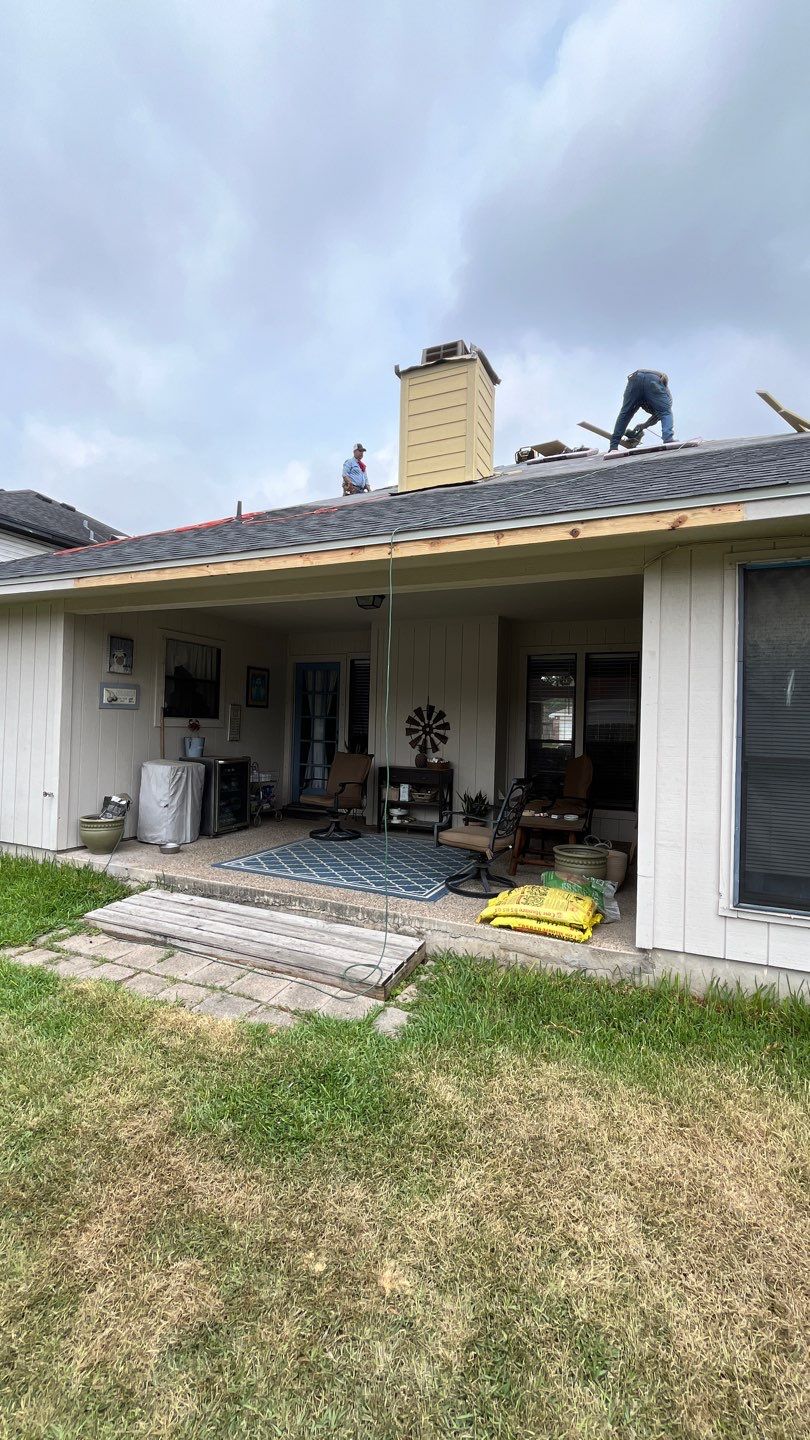 Nothing looks nicer than a little black roof by Bayfront Roofing and Construction