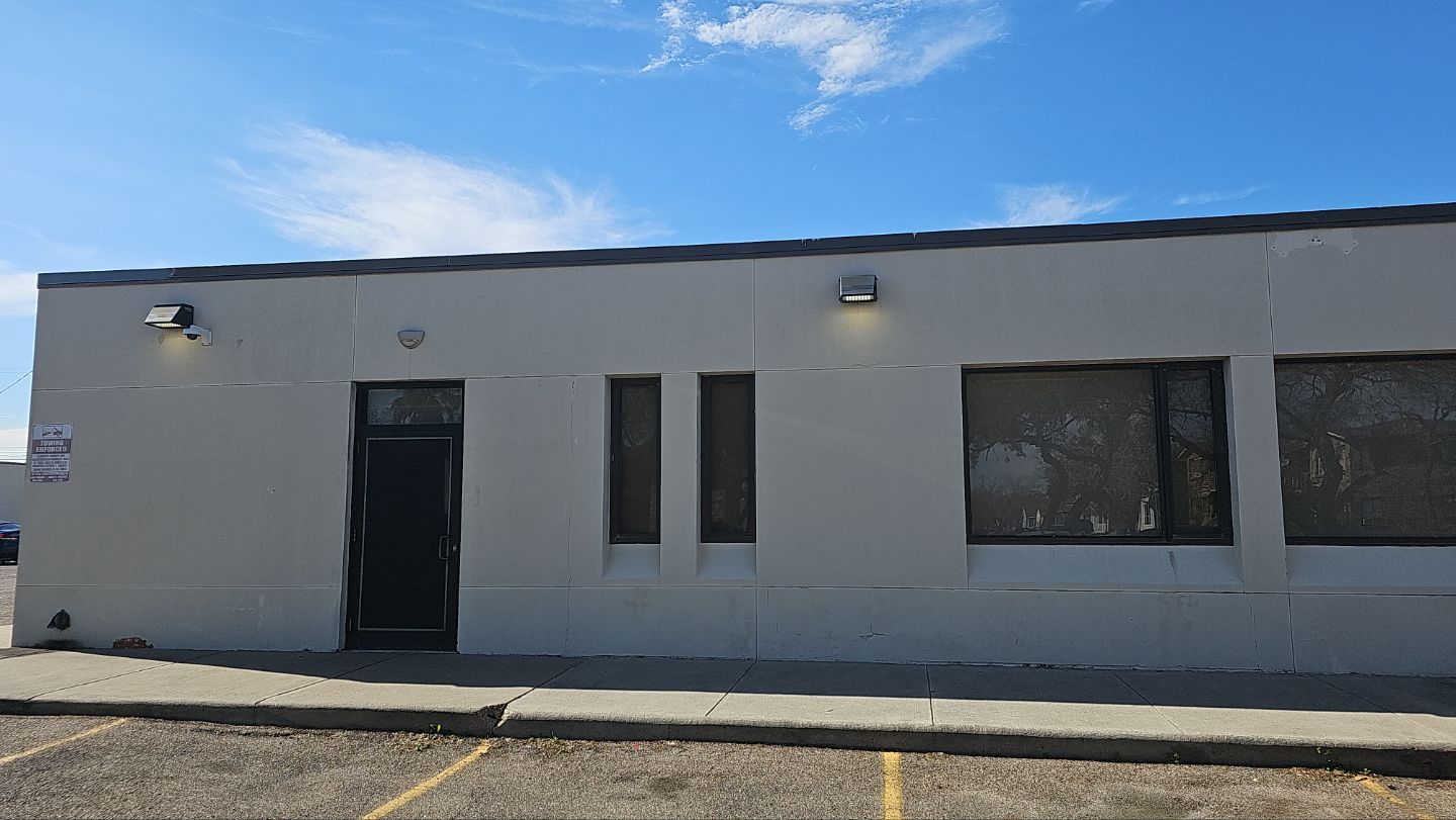 Emergency Commercial Roof Repair by Galvan Roofing and Construction