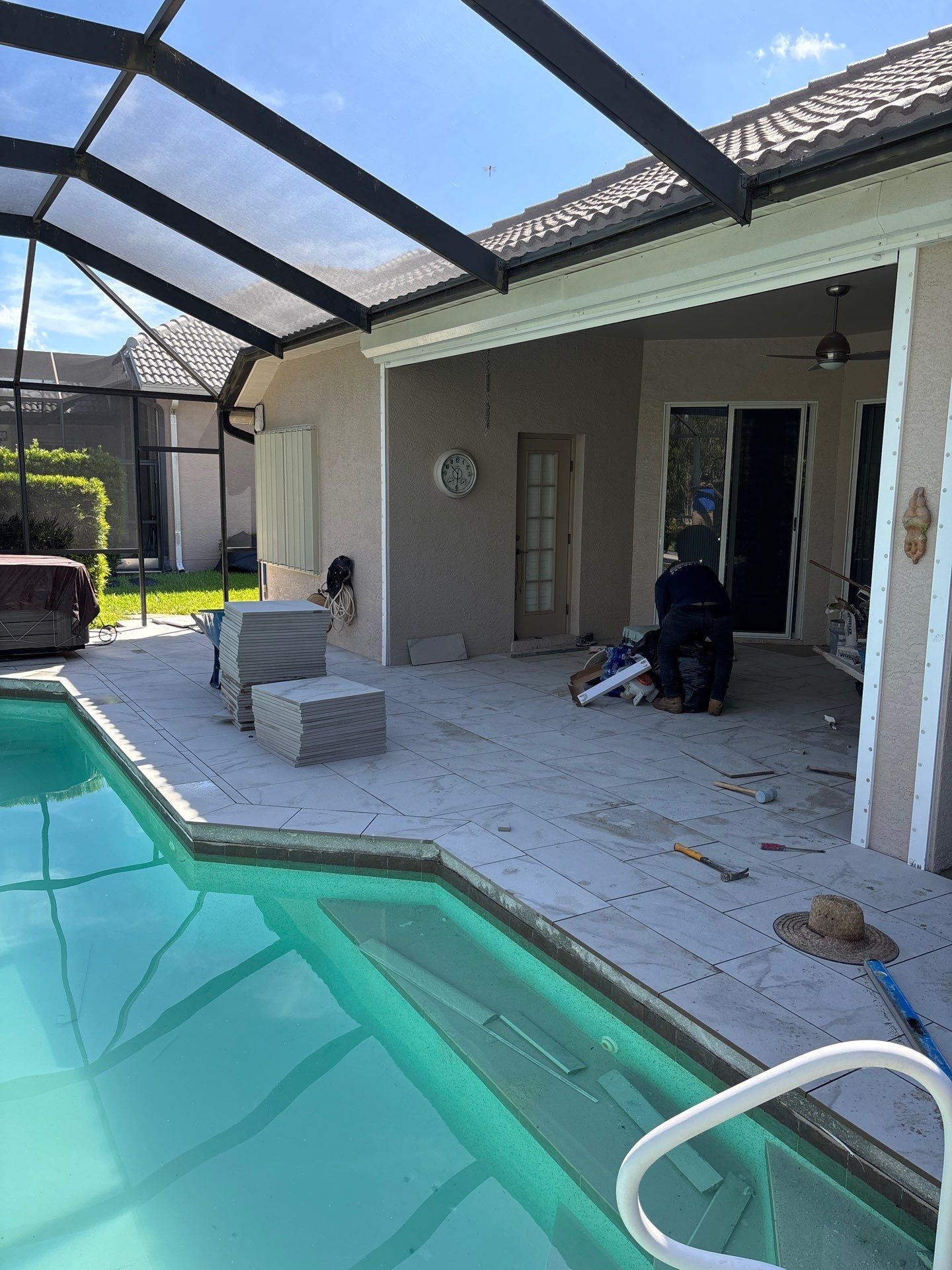 Porcelain Pool Deck - Colonial Country Club by Old Town Pavers Llc