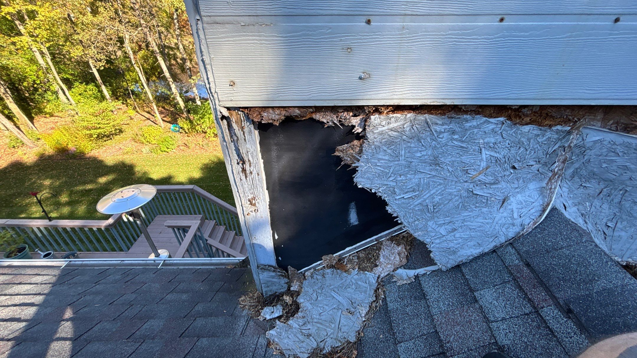 Siding Replacement using Ascend Laguna Blue by 180 Contractors