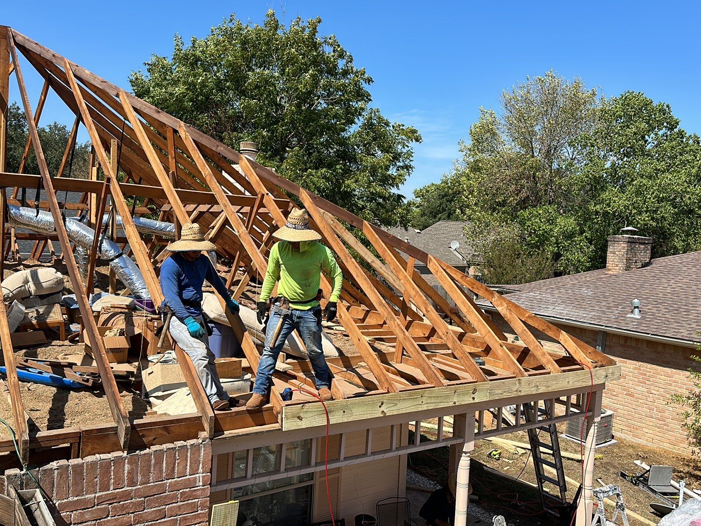 Residential Roofing Installation using Owen's Corning Duration (Lifetime) Shingles by Roof Repair Company