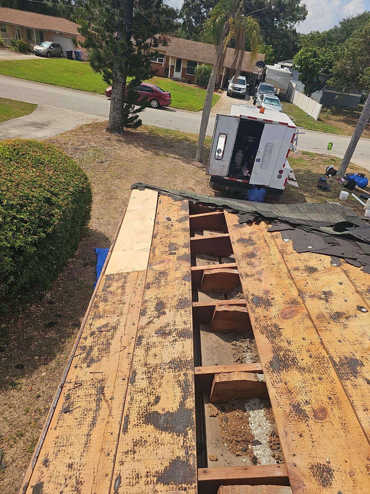 Project in St. Petersburg 33705 by Mitchell Roofing Company LLC 