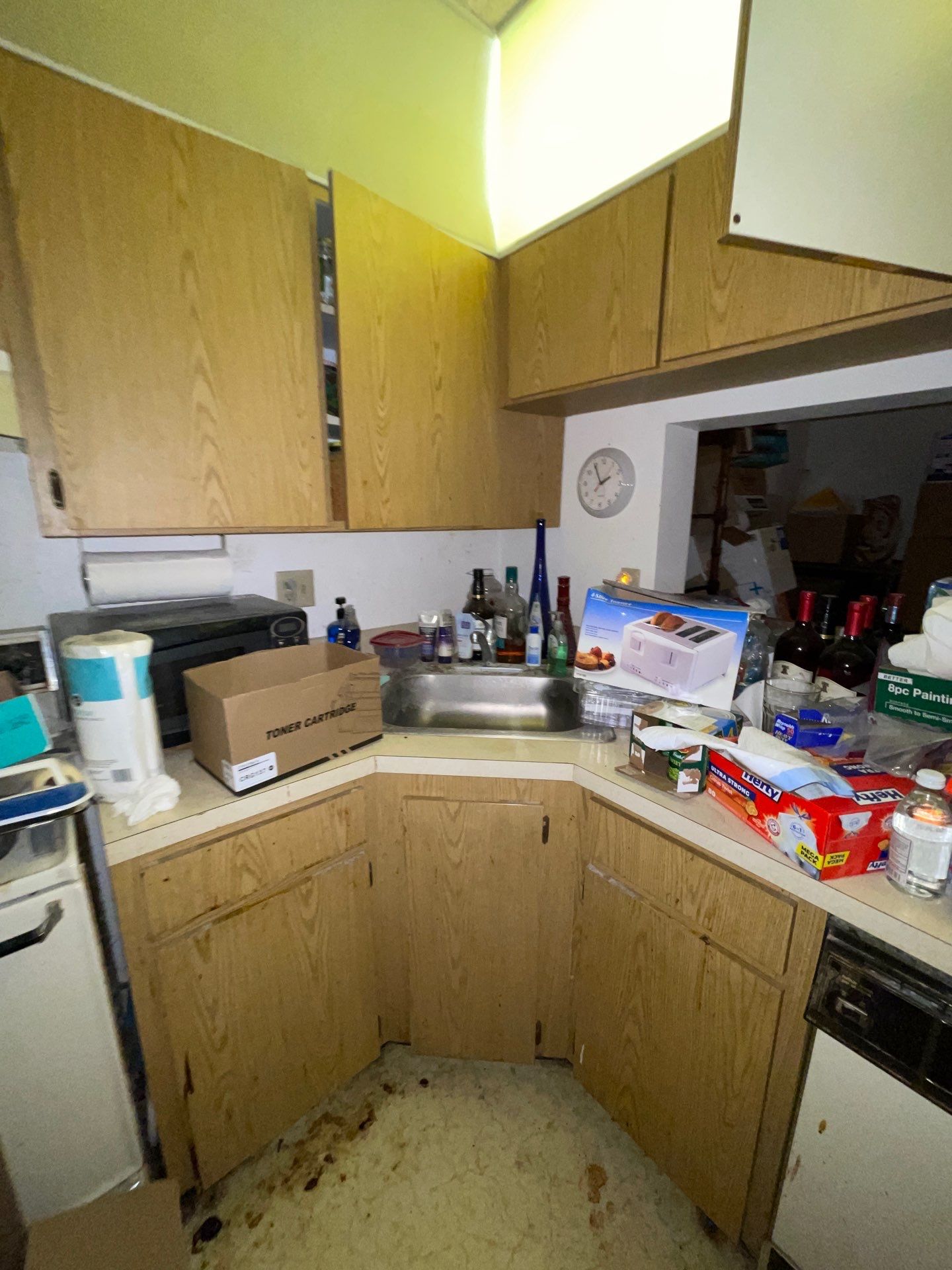 Horder house with Mold and Bacterial Contamination Issues  by Bay Coast Restoration 