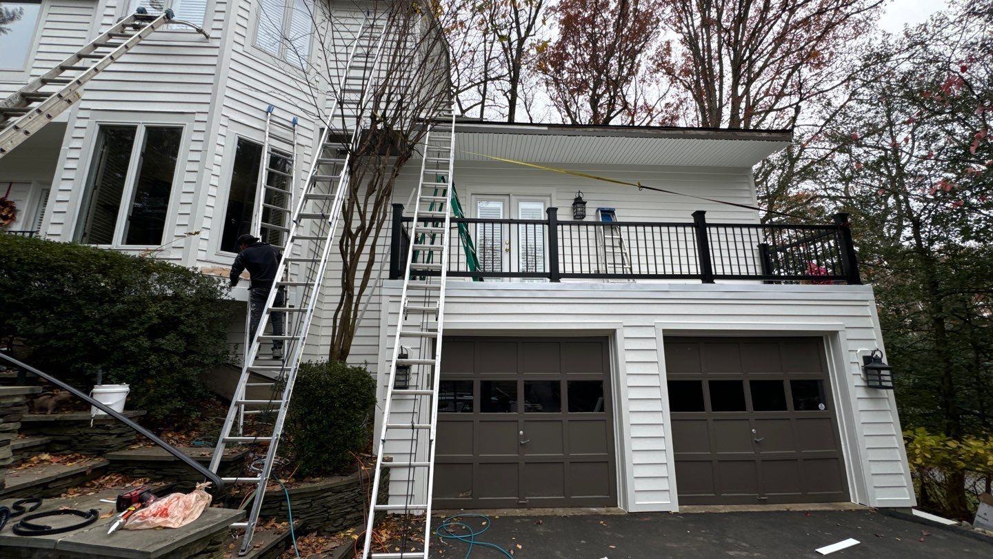 Arlington: Bevel Cedar Wood Siding Restoration by RM Banning, Inc.
