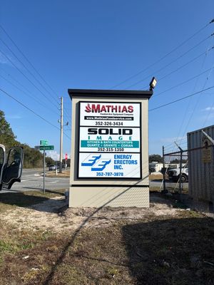 Mathias Multi-tenant Monument 