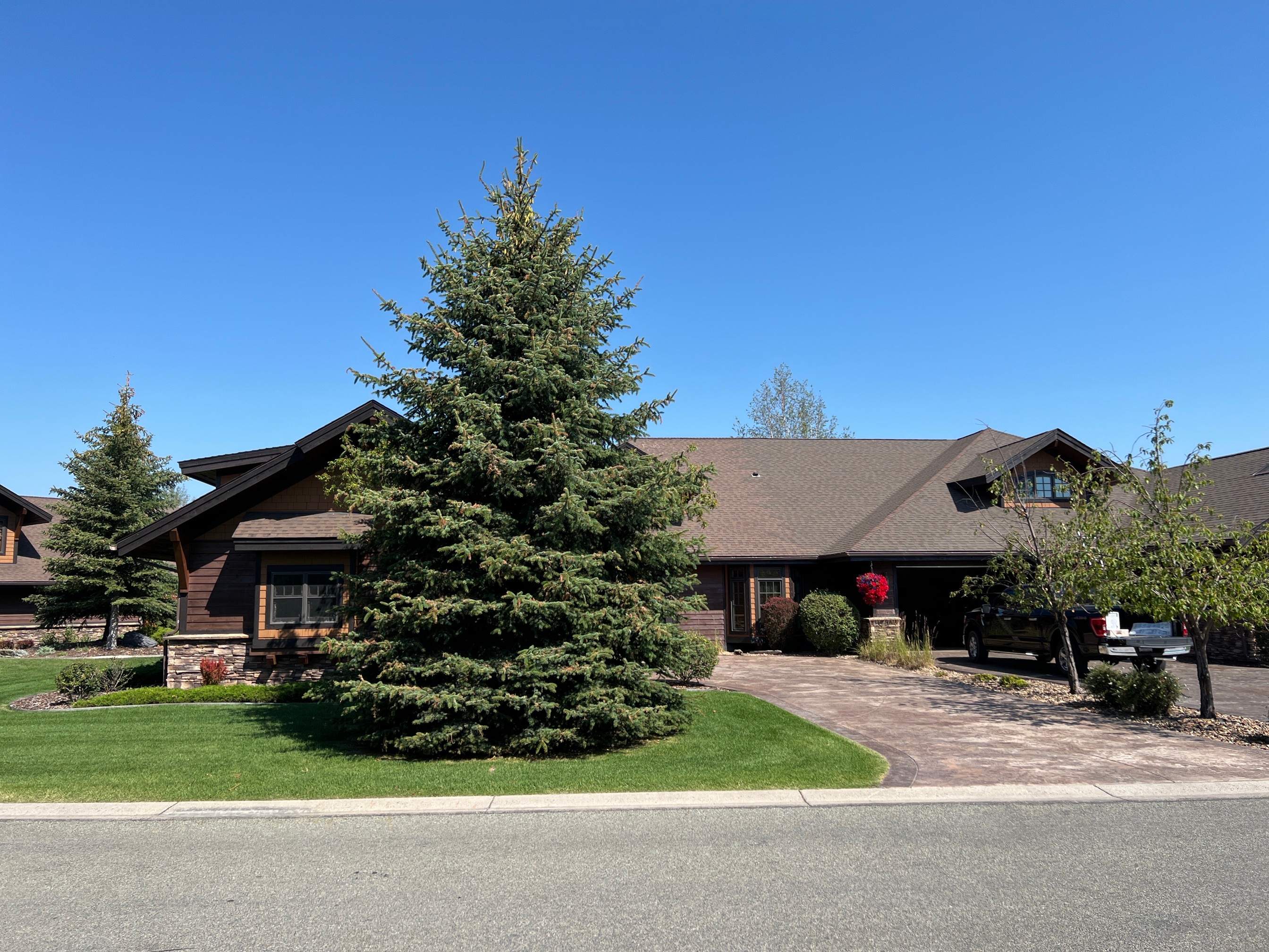 Owens Corning TruDefinition Duration by Montana Roofing Solutions