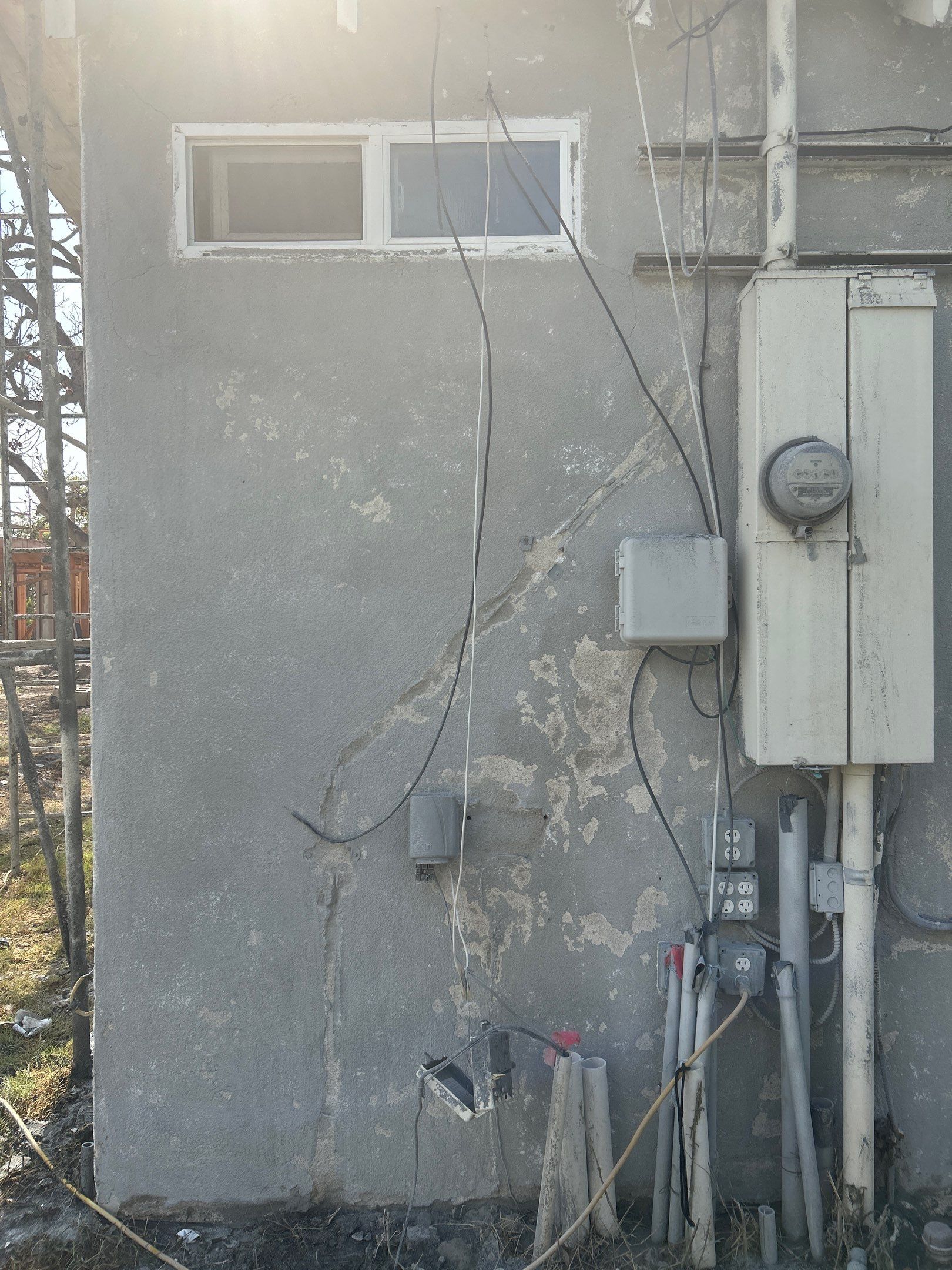 Stucco Dustless Sandblasting In Los Angeles, CA by La Power Washing Inc