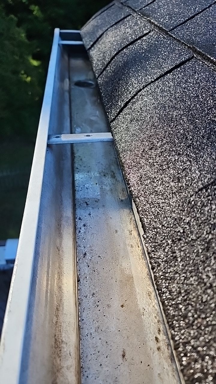 House Wash using cleaner by Power Wash Masters LLC