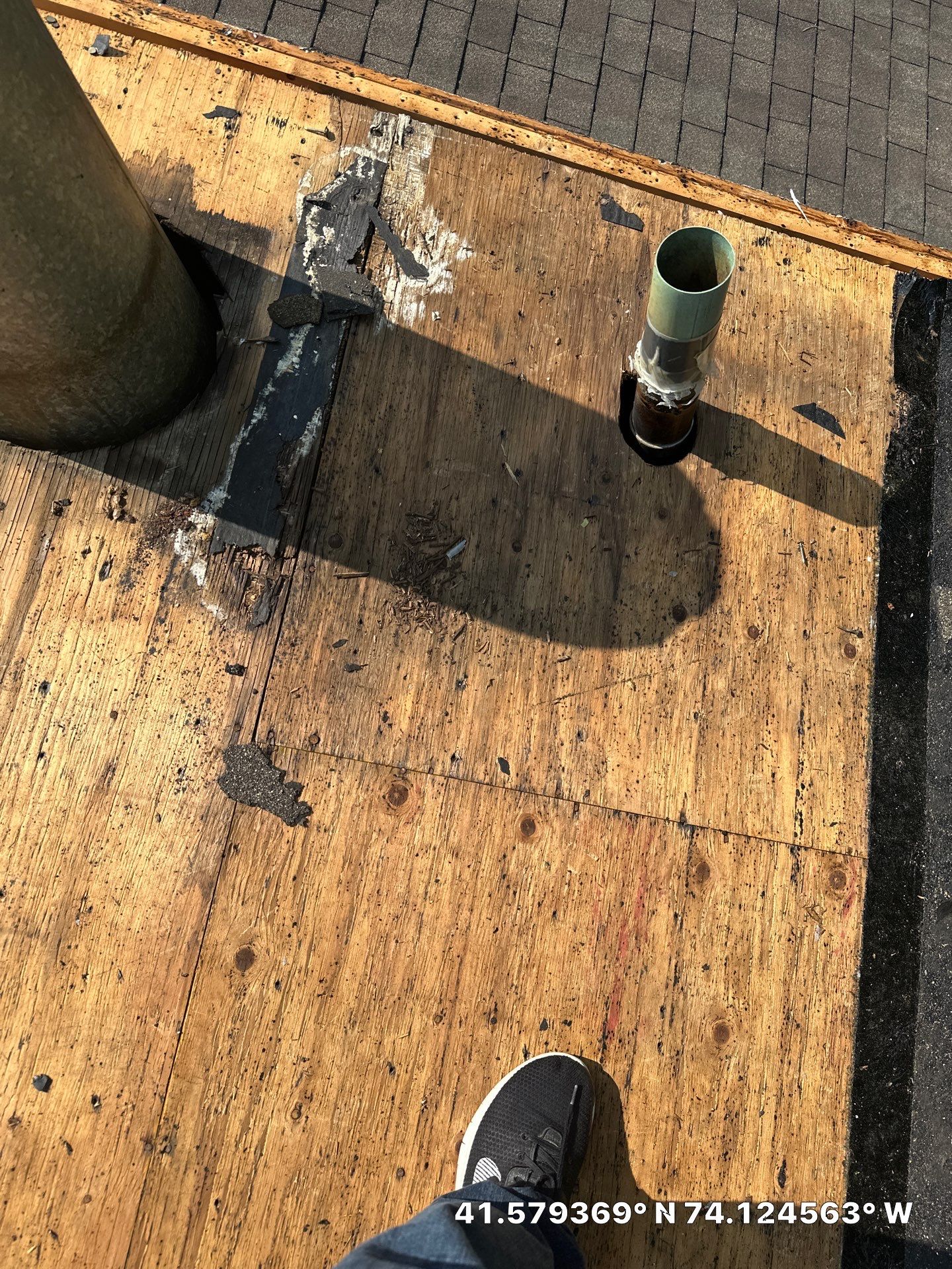 Roof Replacement  by roberts roofing