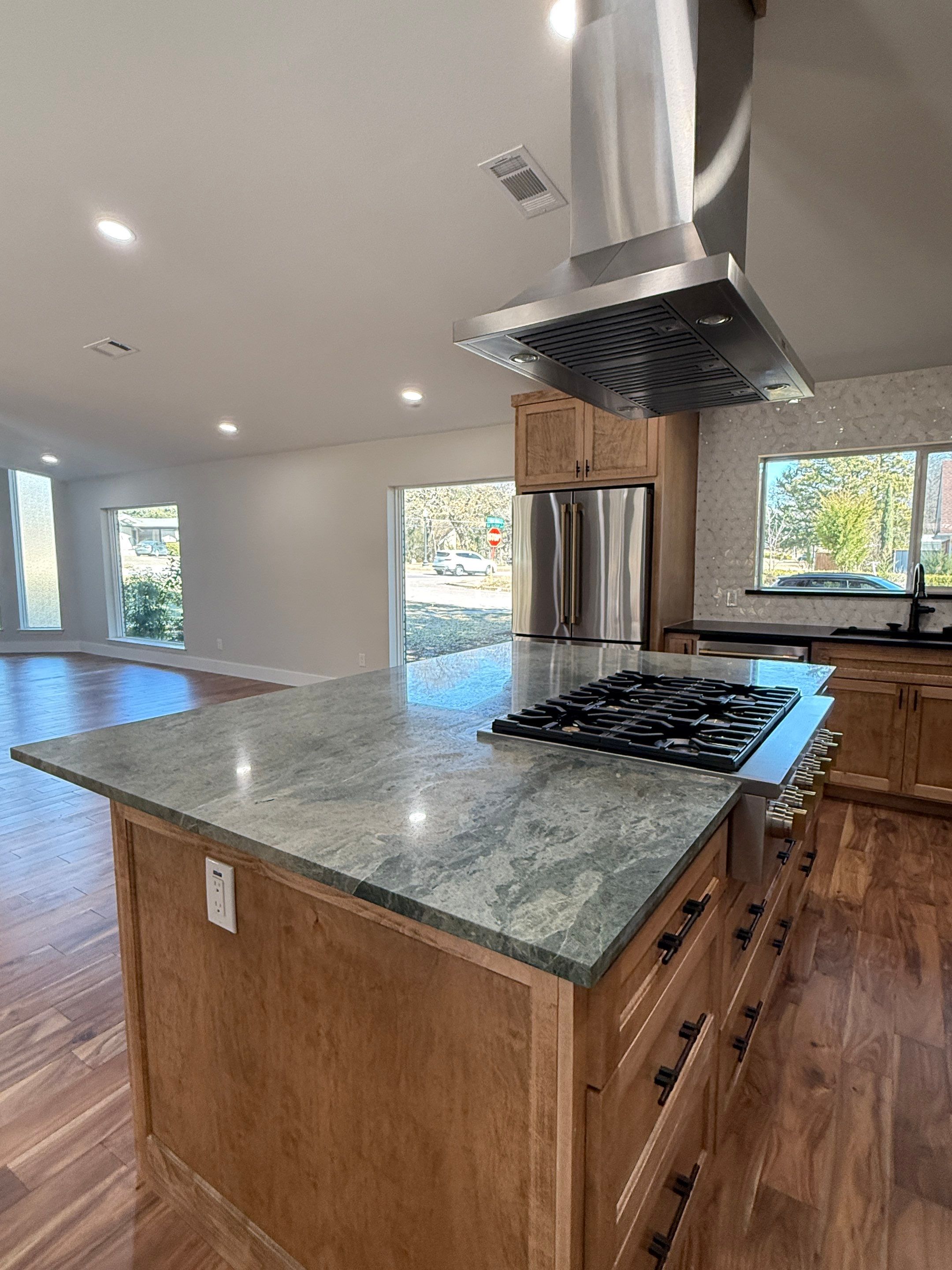 Custom Kitchen Remodel & Load Bearing Wall Removal: Dallas, TX by C3 Custom Builds