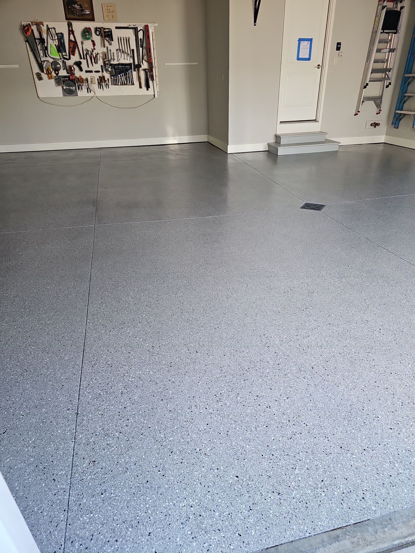 Shale Garage Coating in Elkhart! by Innovative Spaces / Innovative Concrete Coatings